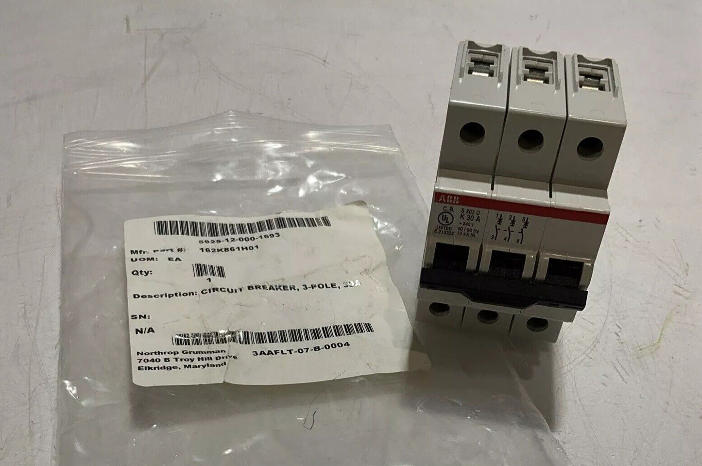 ABB S203U-K30A CIRCUIT BREAKER r3-Pole 240V 50/60Hz 10kA RAIL MOUNT U3S