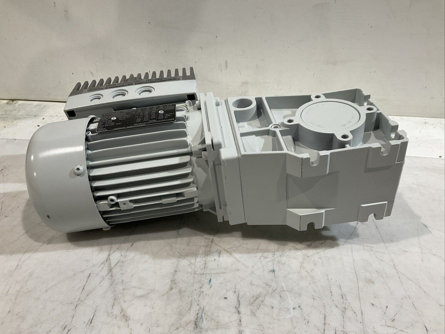 LENZE GKR04-2E VBR 071C32 MDEMAXX071-32C0U GEARBOX MOTOR U3S