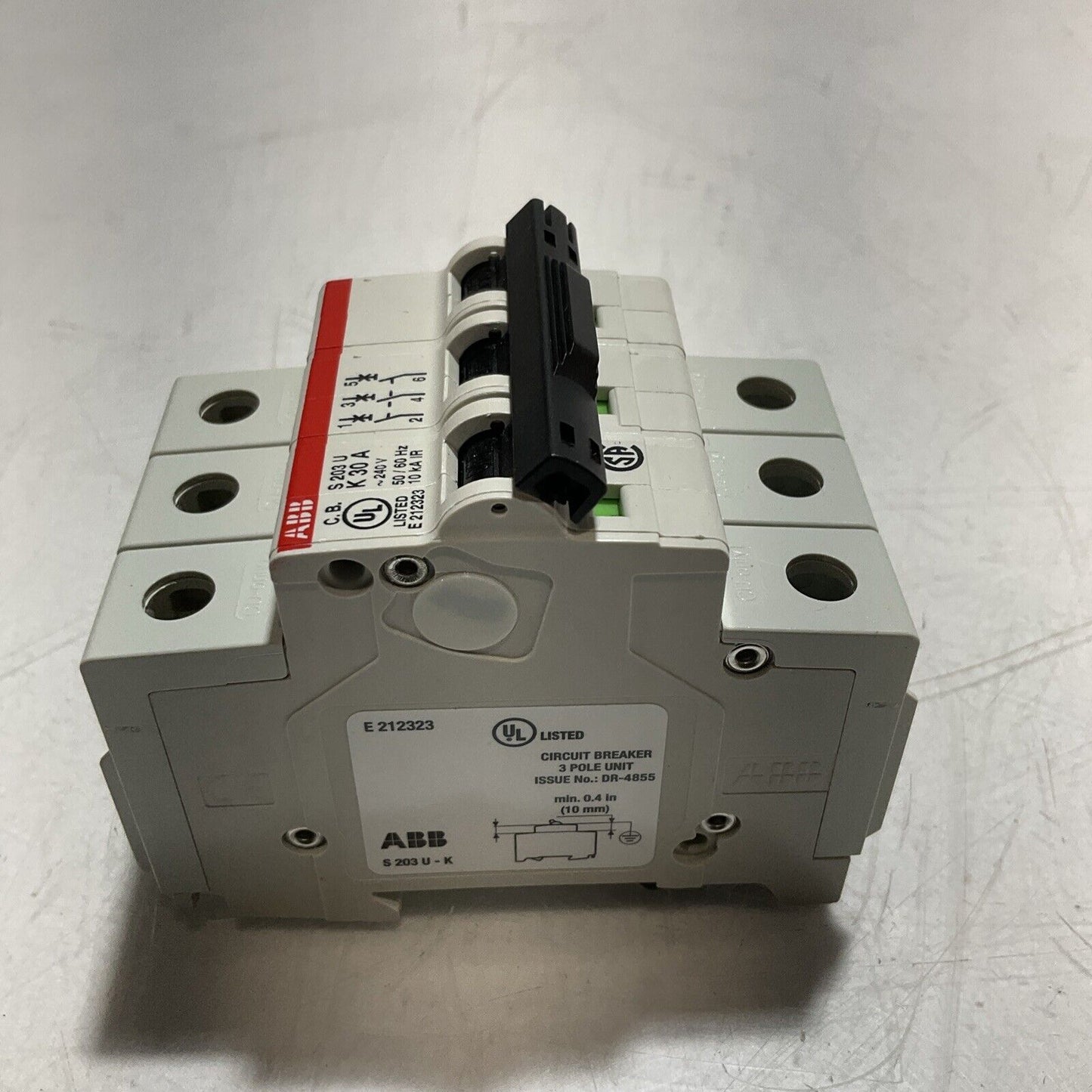 ABB S203U-K30A CIRCUIT BREAKER r3-Pole 240V 50/60Hz 10kA RAIL MOUNT U3S