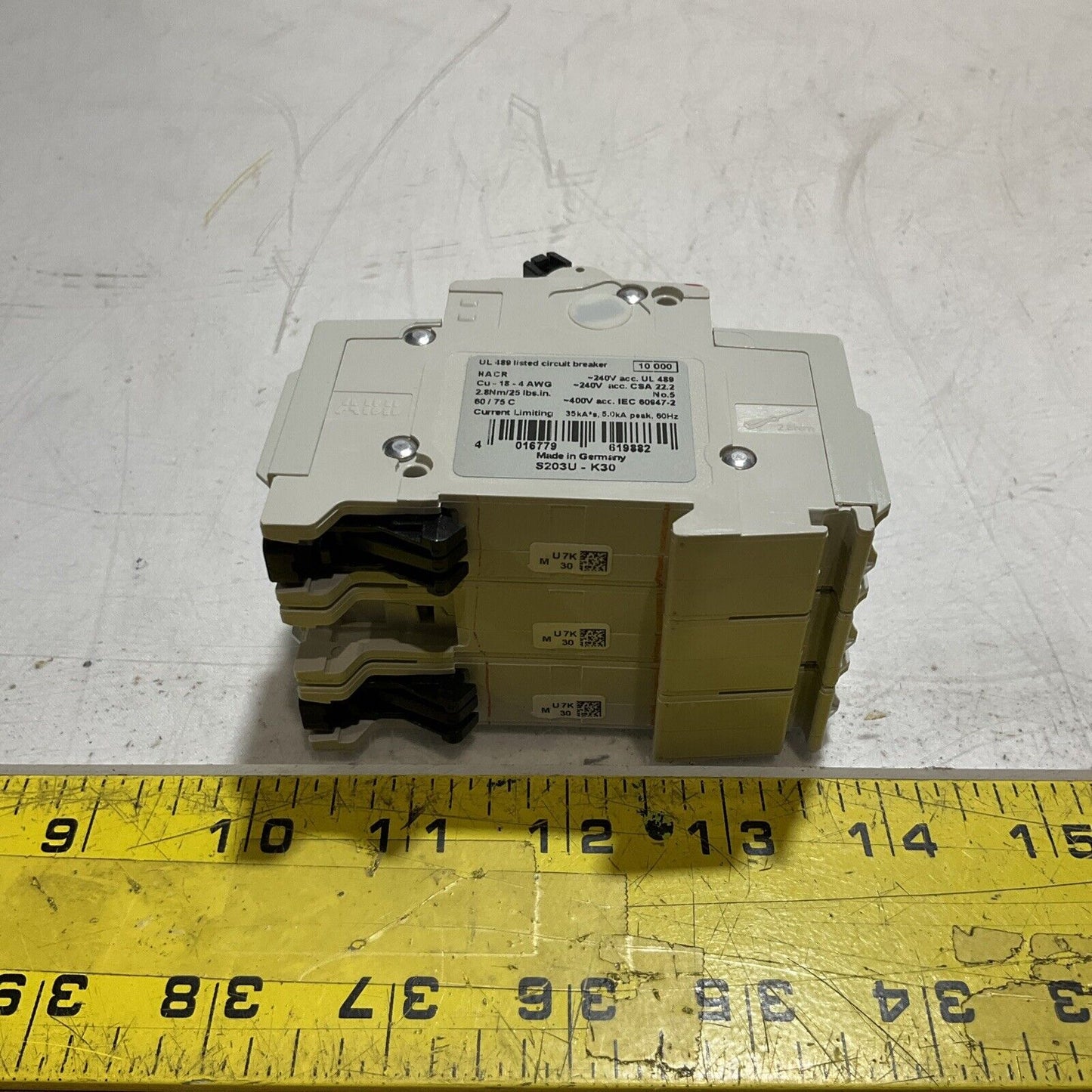 ABB S203U-K30A CIRCUIT BREAKER r3-Pole 240V 50/60Hz 10kA RAIL MOUNT U3S