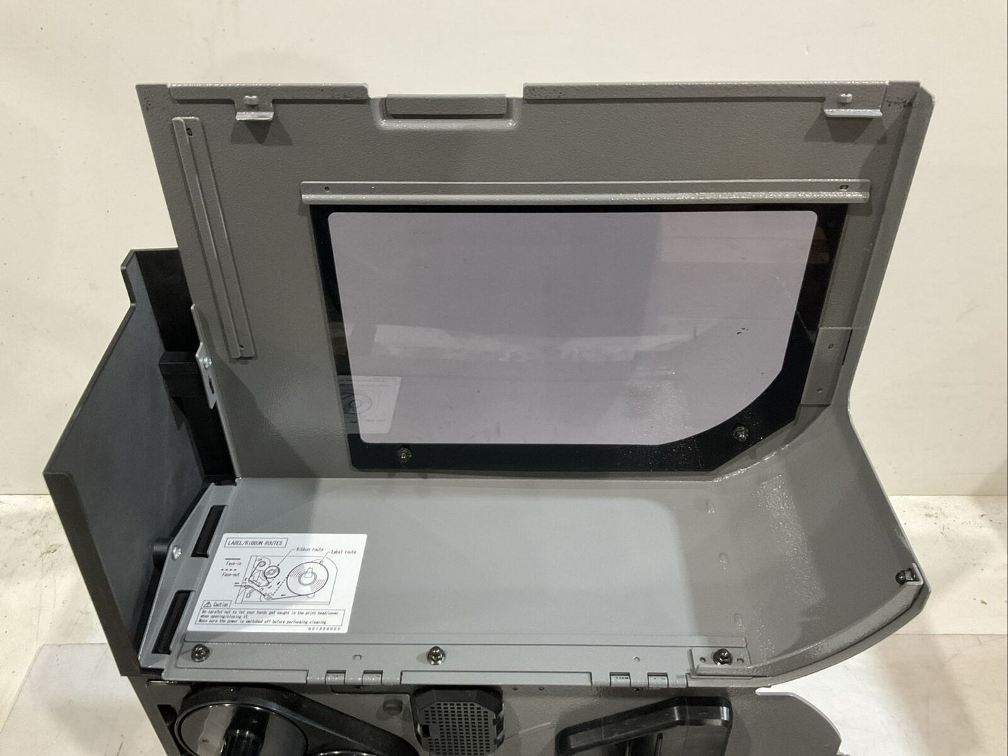 SATO GT408E BAR CODE PRINTER 240V 1.5 A 50/60 HZ U3S