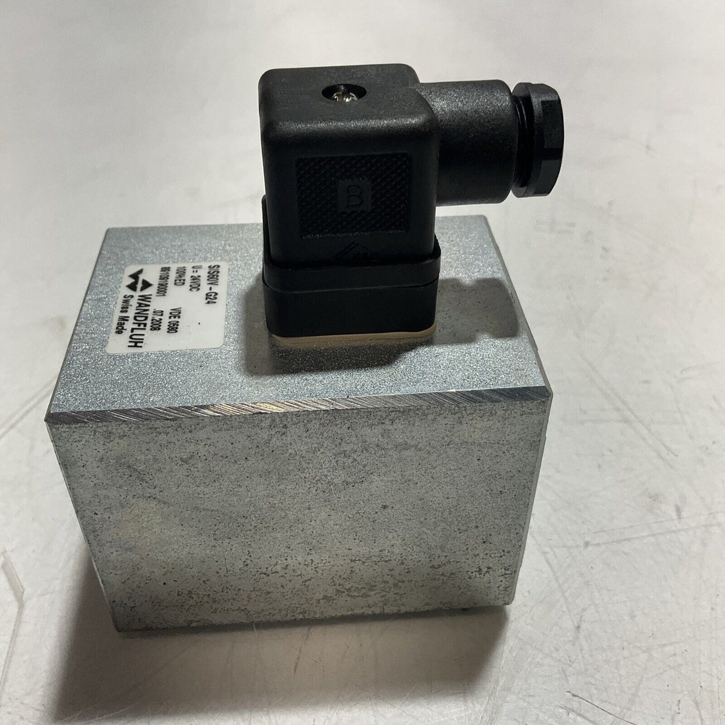 WANDFLUH SIS60V-G24 PNEUMATIC SOLENOID VALVE 24VDC U3S