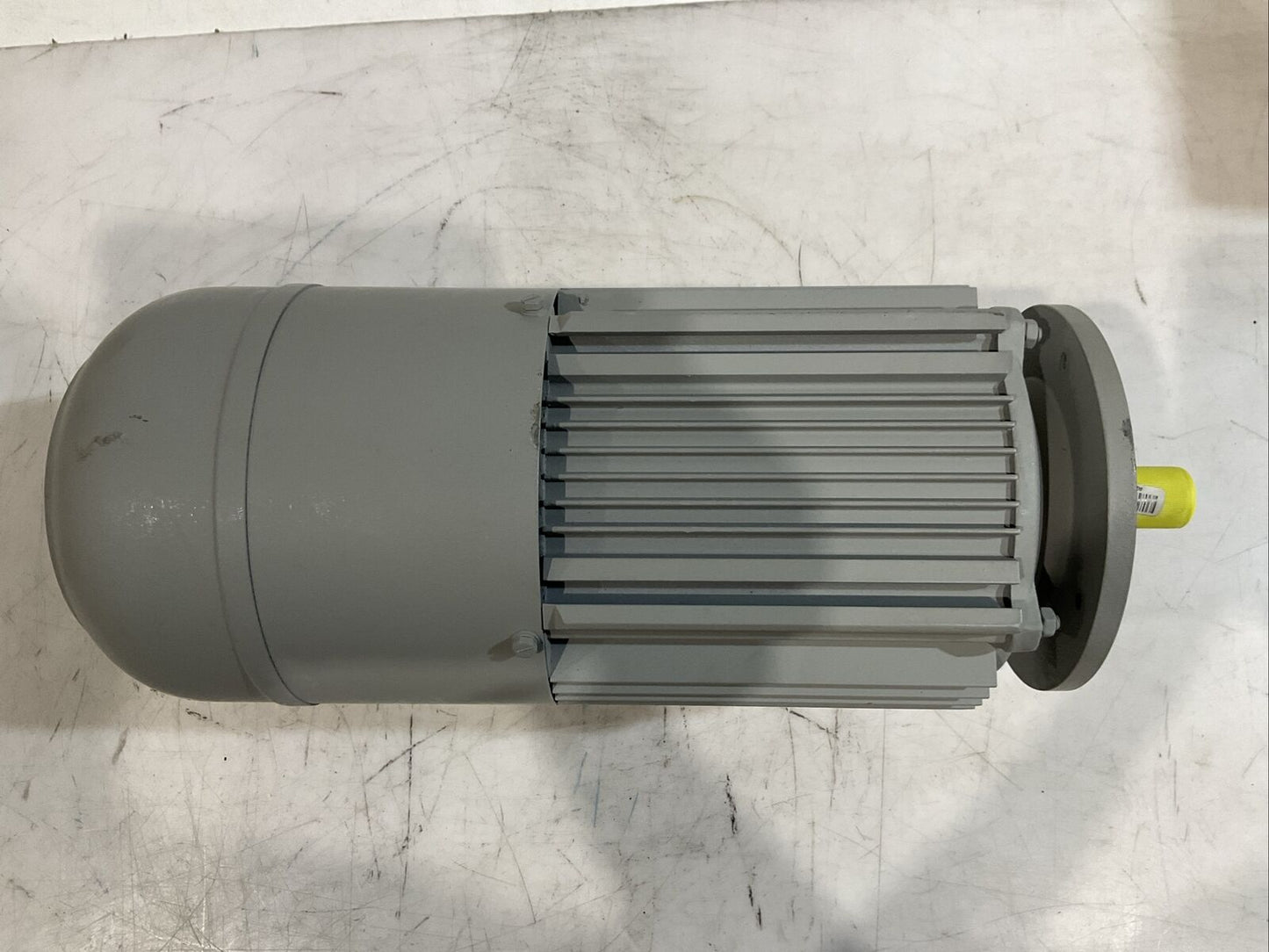 LENZE EN60034 KTY3TKO BFK458-08 MDSMABS090-32B GEAR MOTOR 2525RPM 2.7KW 87HZ U3S