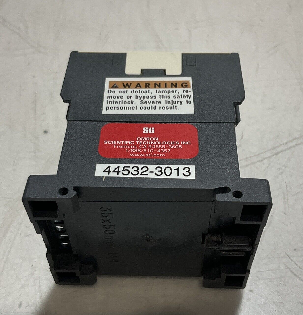 SCHNEIDER ELECTRIC FGR22-24S CA3KN-22BD3 CONTROL RELAY 24DC U3S