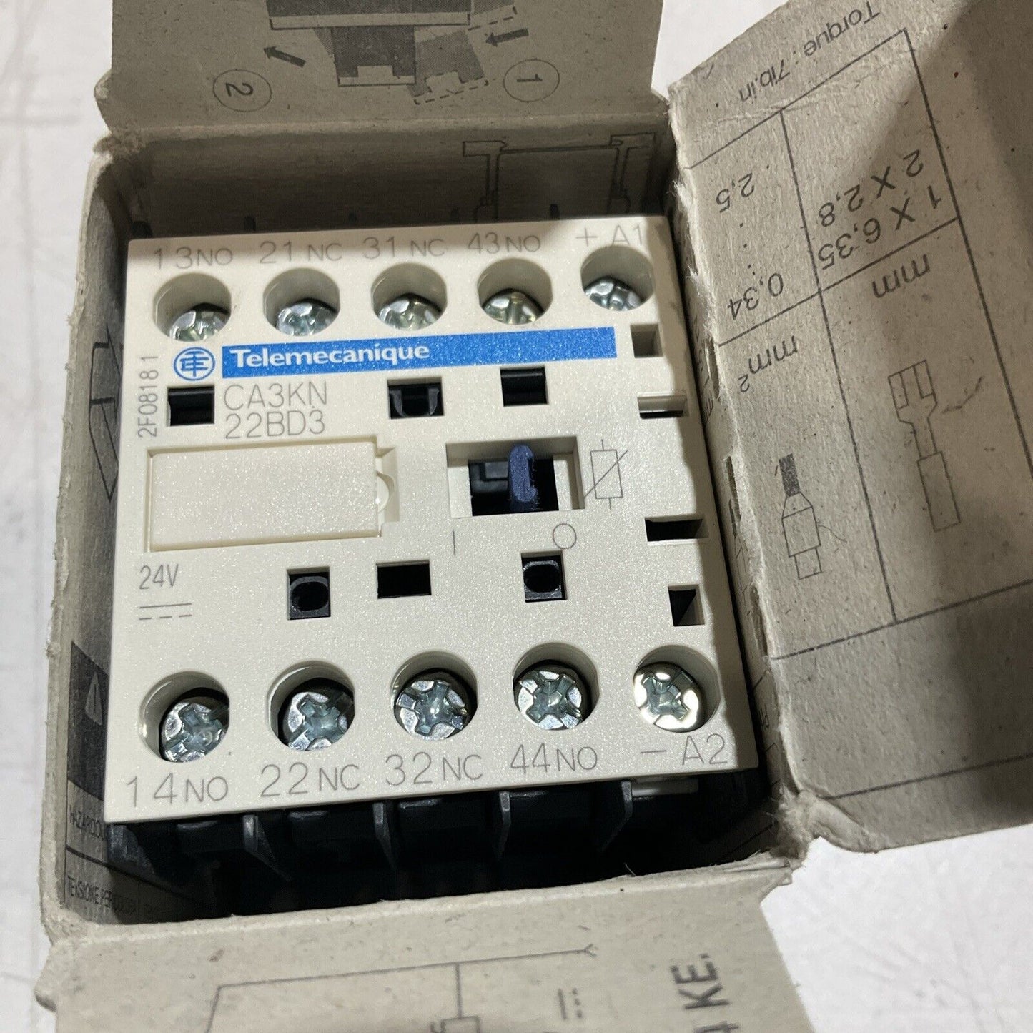 SCHNEIDER ELECTRIC FGR22-24S CA3KN-22BD3 CONTROL RELAY 24DC U3S