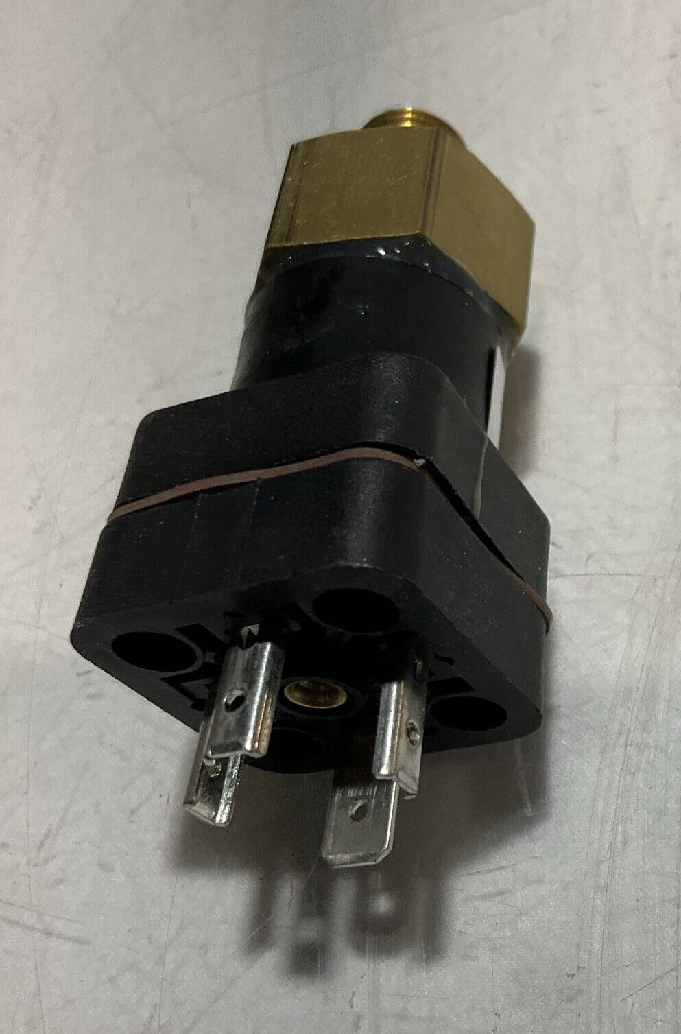 NASON  MM-1C-120R/HH SINGLE POLE DOUBLE THROW SWITCH PRESSURE U3S