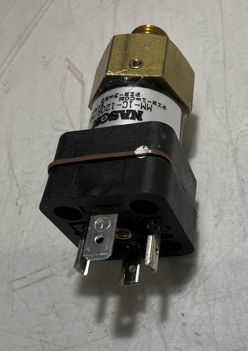 NASON  MM-1C-120R/HH SINGLE POLE DOUBLE THROW SWITCH PRESSURE U3S