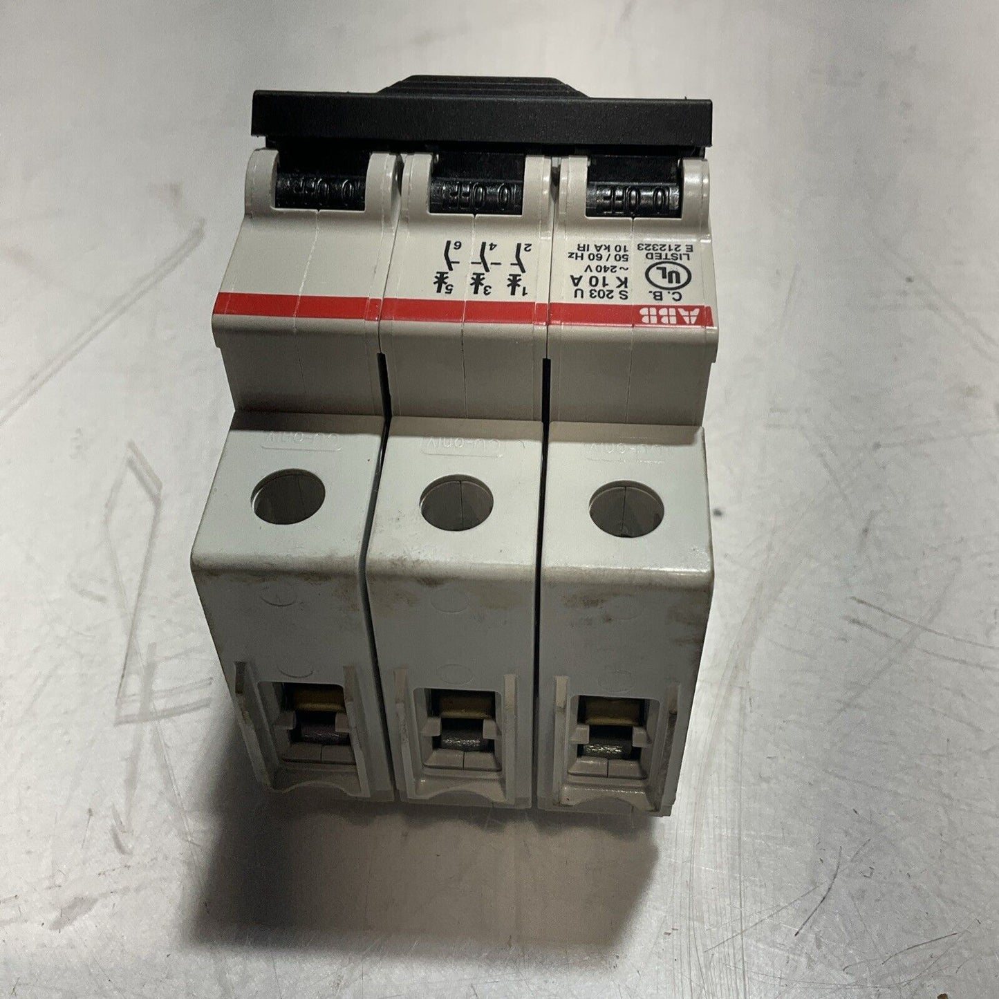 ABB S203UK10A CIRCUIT BREAKER  3 POLE UNIT S 203 U K 10 A 24V  50/60 HZ U3S