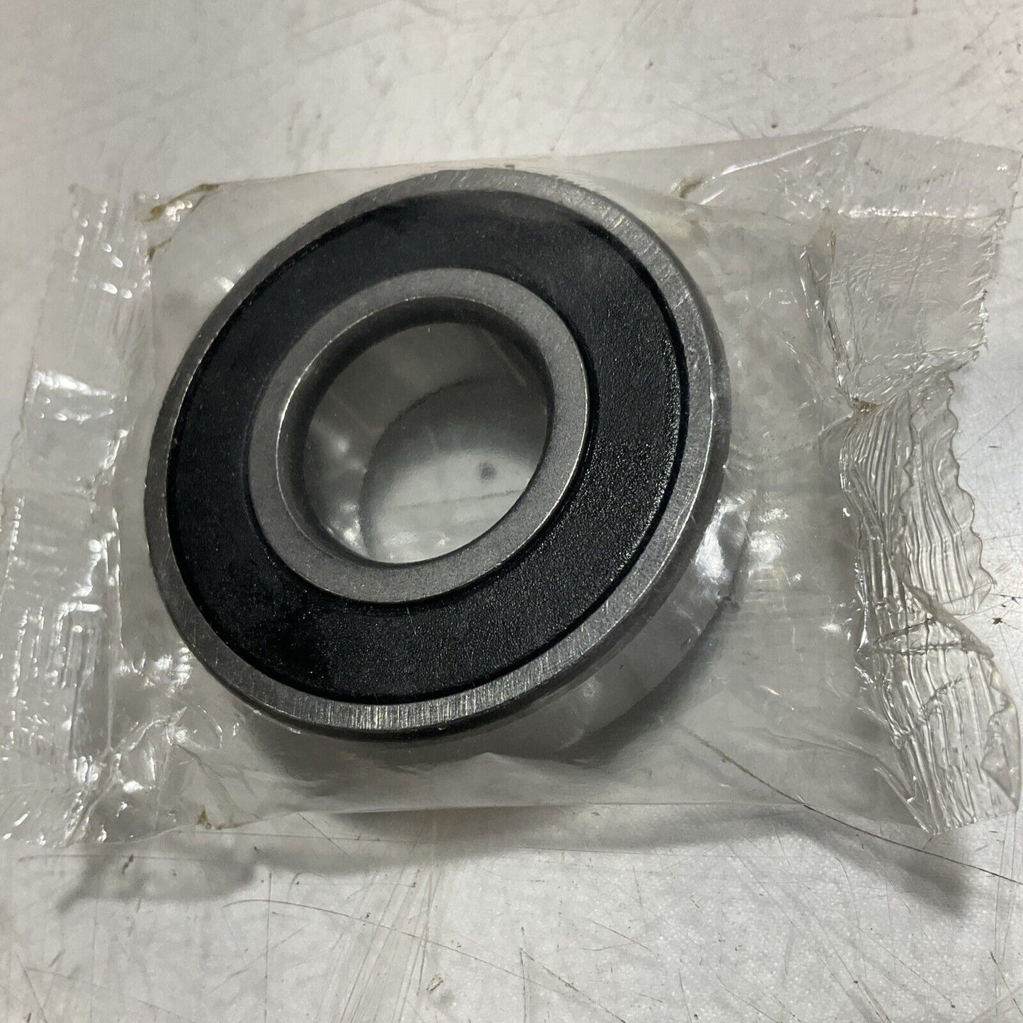 SNR 6204.EE SINGLE ROW DEEP GROOVE BALL BEARING LOT OF 11 R7T