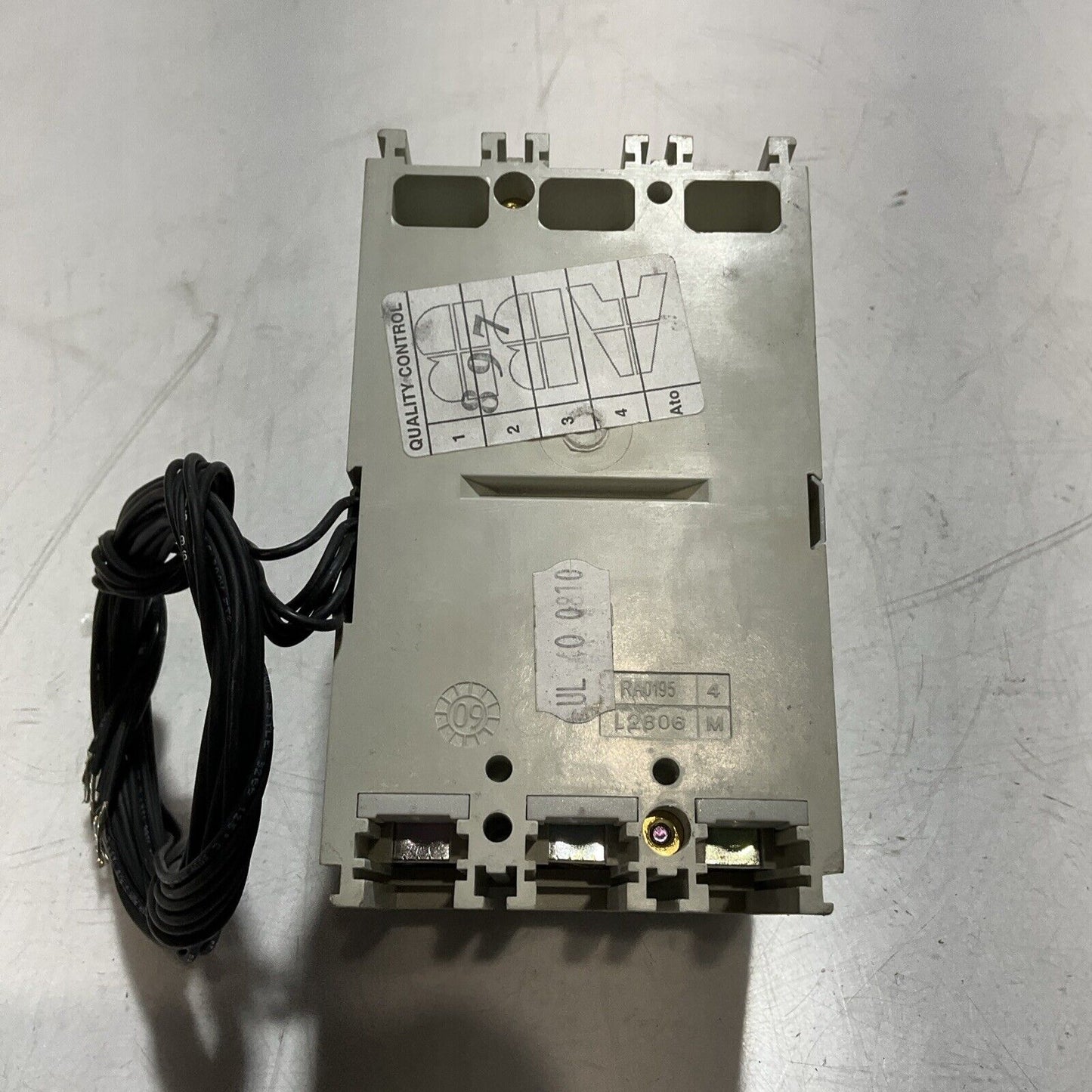 ABB SACE TMAX T1N 40A  E93565 CIRCUIT BREAKER T1N040TLA U3S