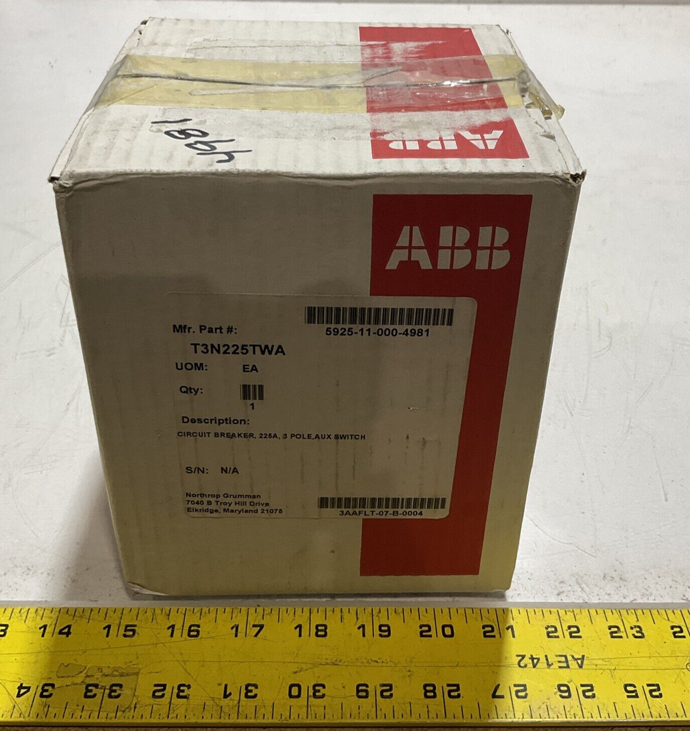 ABB SACE TMAX T3N CIRCUIT BREAKER 225A 3 POLE AUX SWITCH T3N225WA U3S