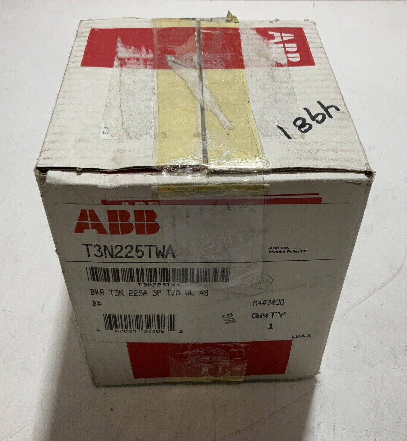 ABB SACE TMAX T3N CIRCUIT BREAKER 225A 3 POLE AUX SWITCH T3N225WA U3S