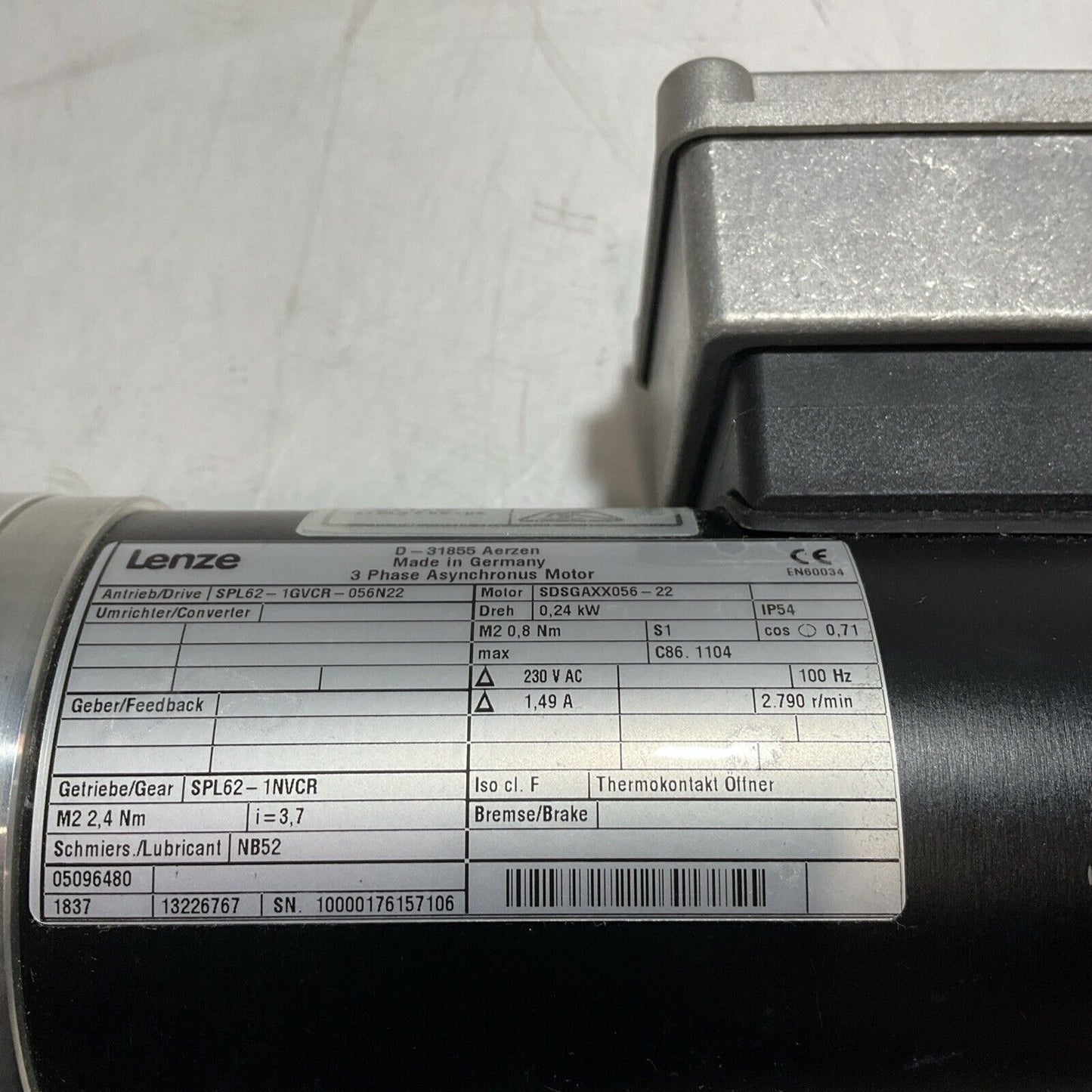 LENZE SDSGAXX056-22 PLANETARY GEARED SERVO MOTOR U3S