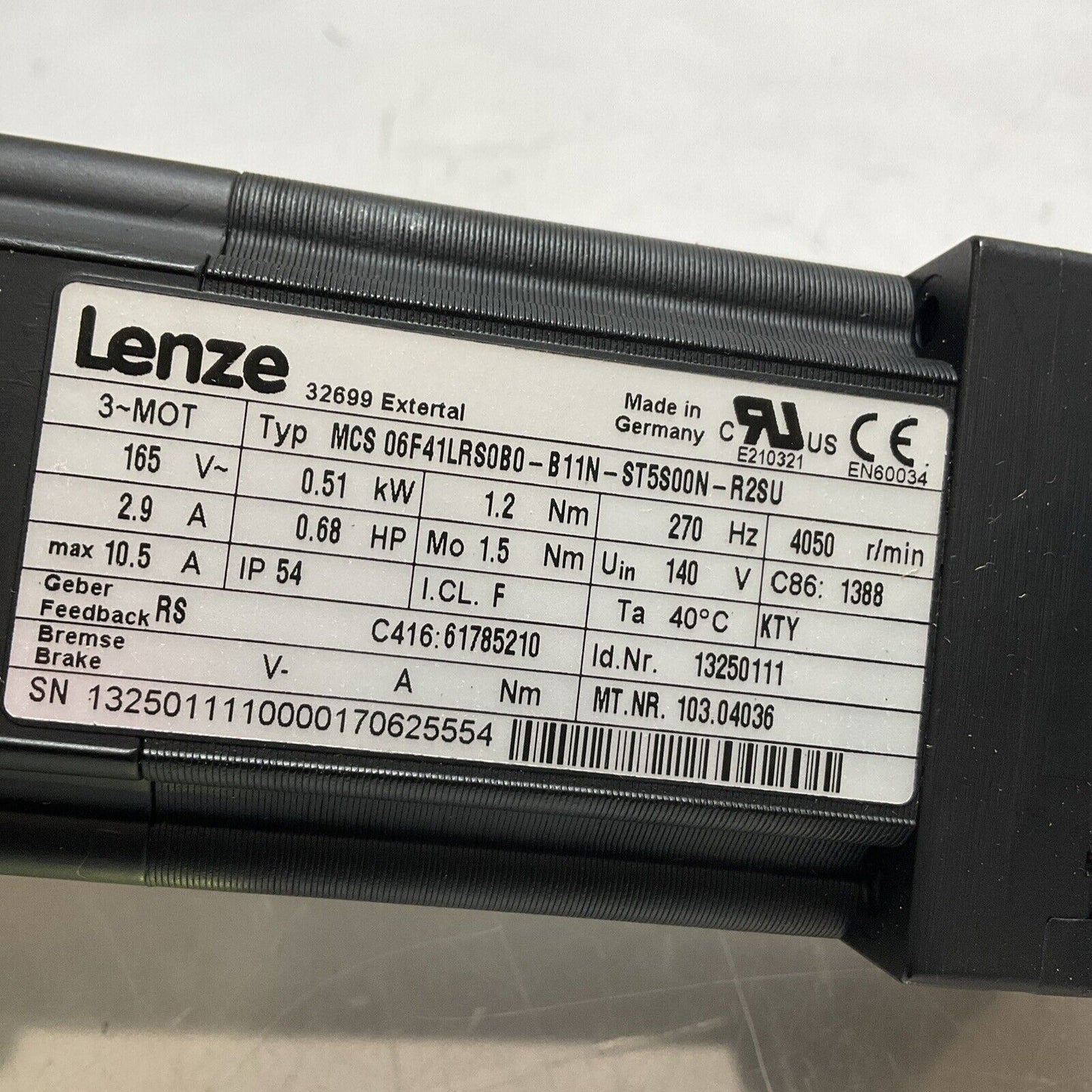 LENZE MCS06F41LRS0B0-B11N-ST5SOON-R2SU SERVO MOTOR  U3S