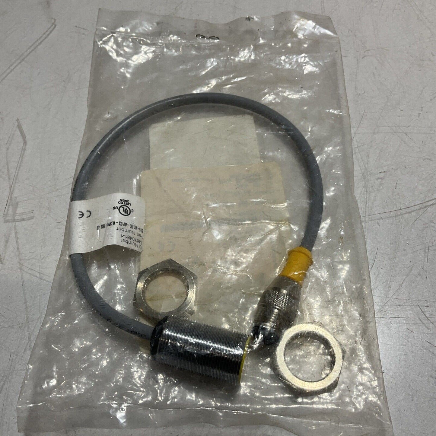 TURCK B15-G18K-AP6X-0.3M-RS4T SENSOR PROXIMITY WIRED U3S