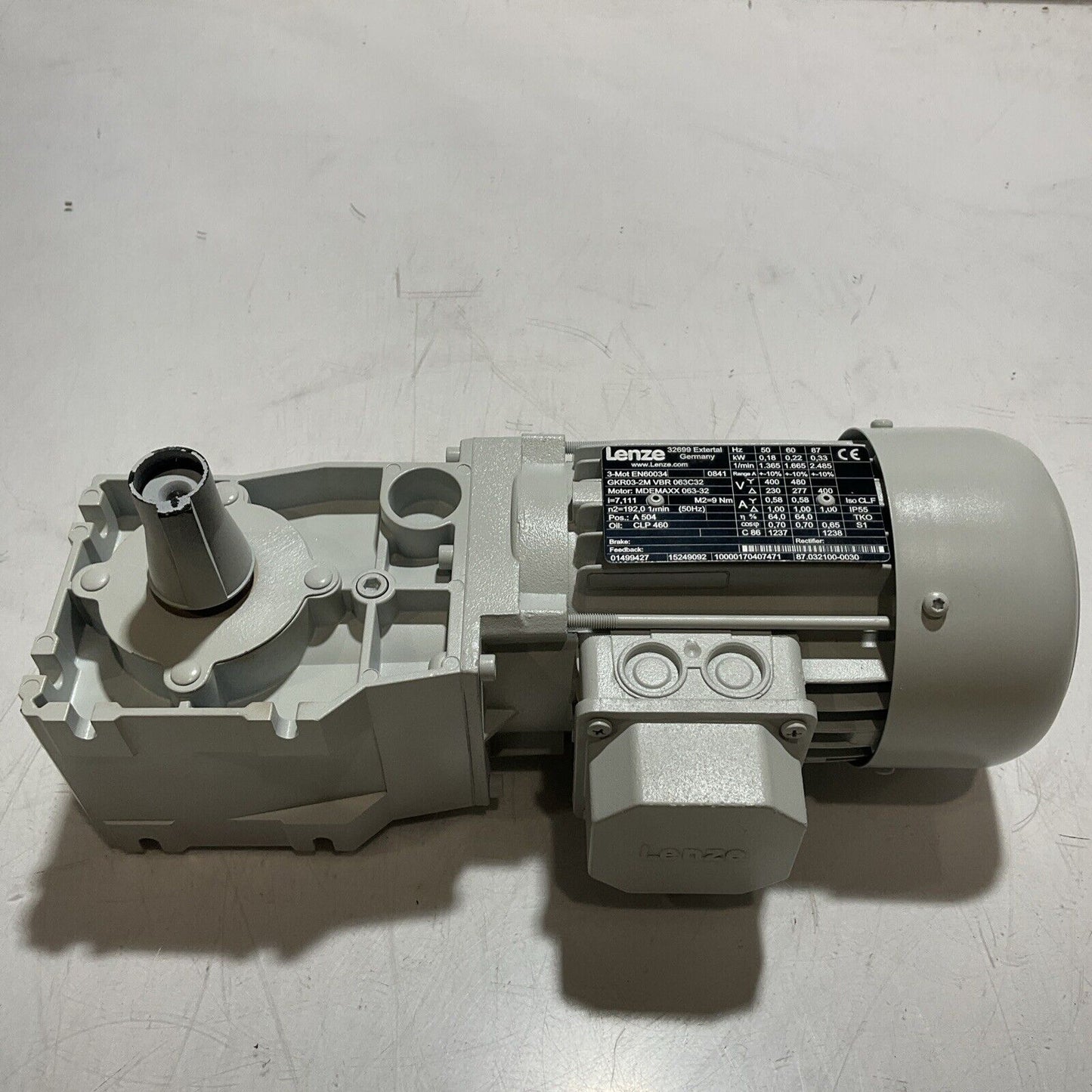 LENZE GKR03-2MVBR-06-3C32 MDEMAXX 063-32 GEAR MOTOR U3S