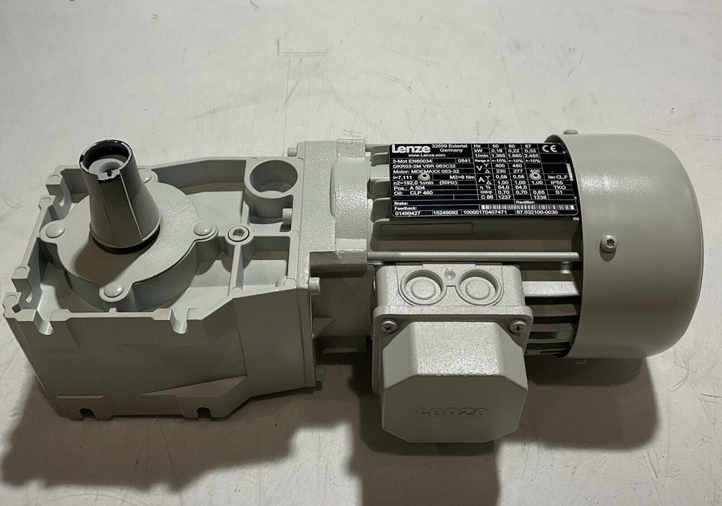 LENZE GKR03-2MVBR-06-3C32 MDEMAXX 063-32 GEAR MOTOR U3S