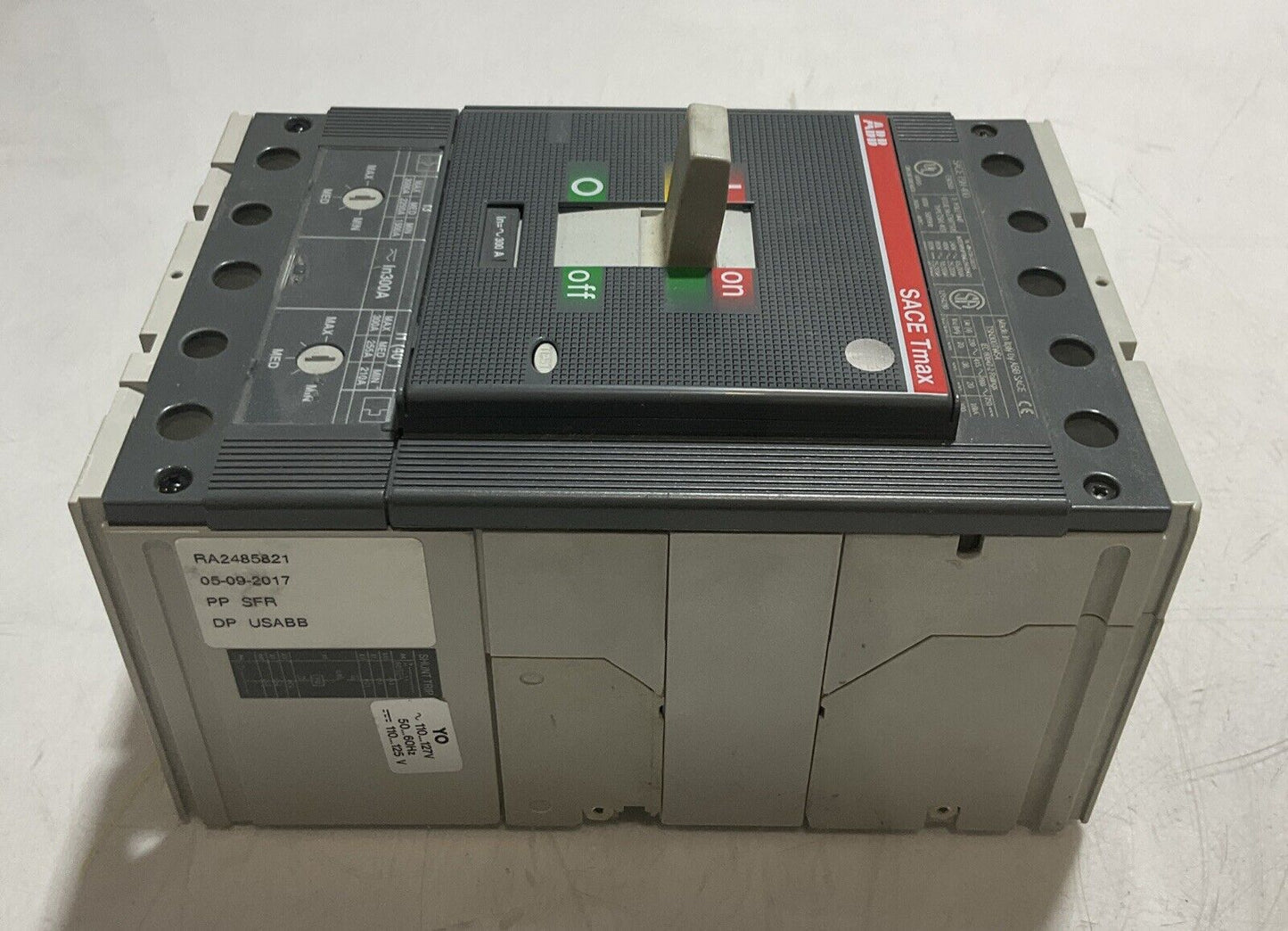 ABB SACE TMAX T5 N 400 MOLDED CASE CIRUIT BREAKER 3 P U3S