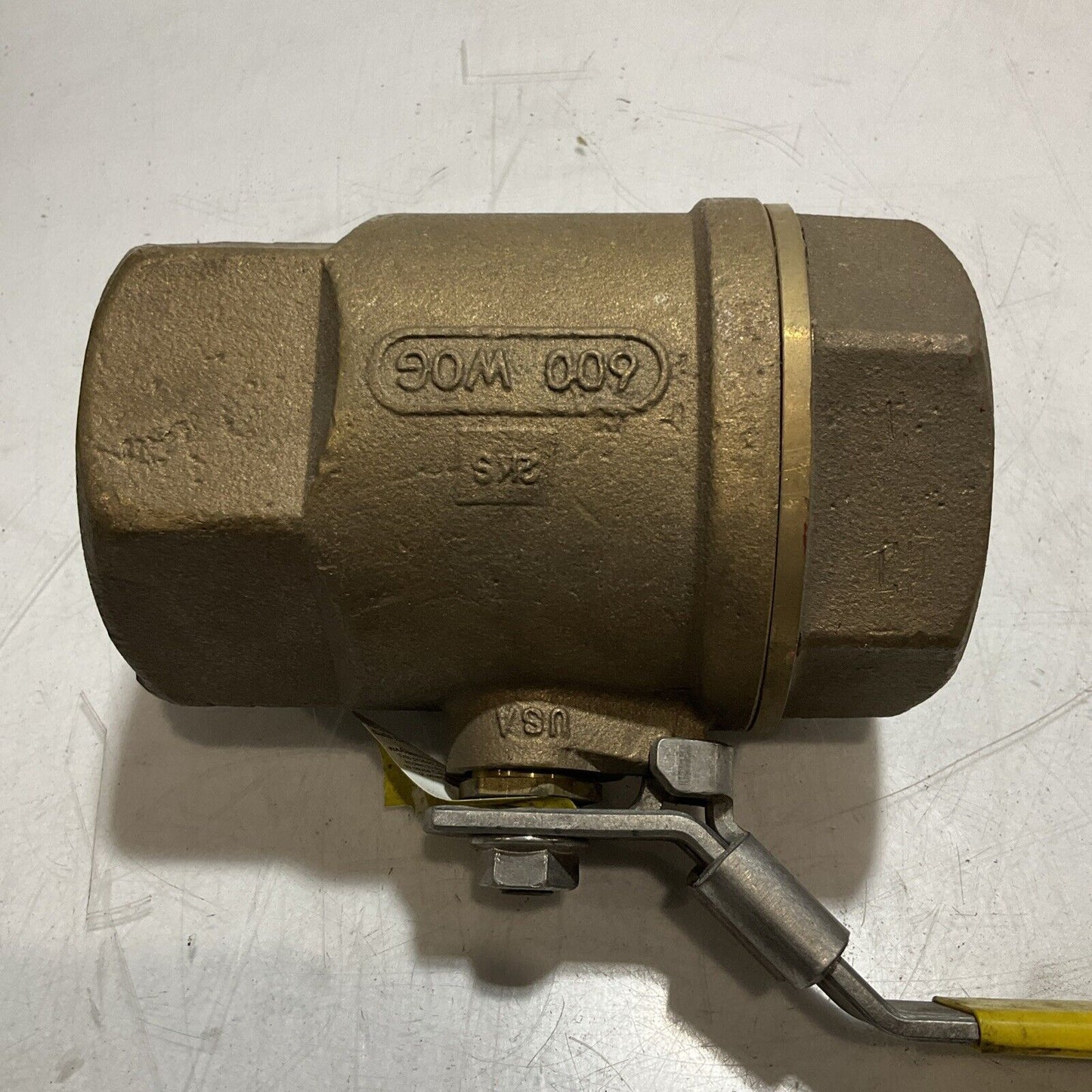 APOLLO  70-108-27A  BALL  VALVE  WITH  SS LOCKING  HANDLE N3M