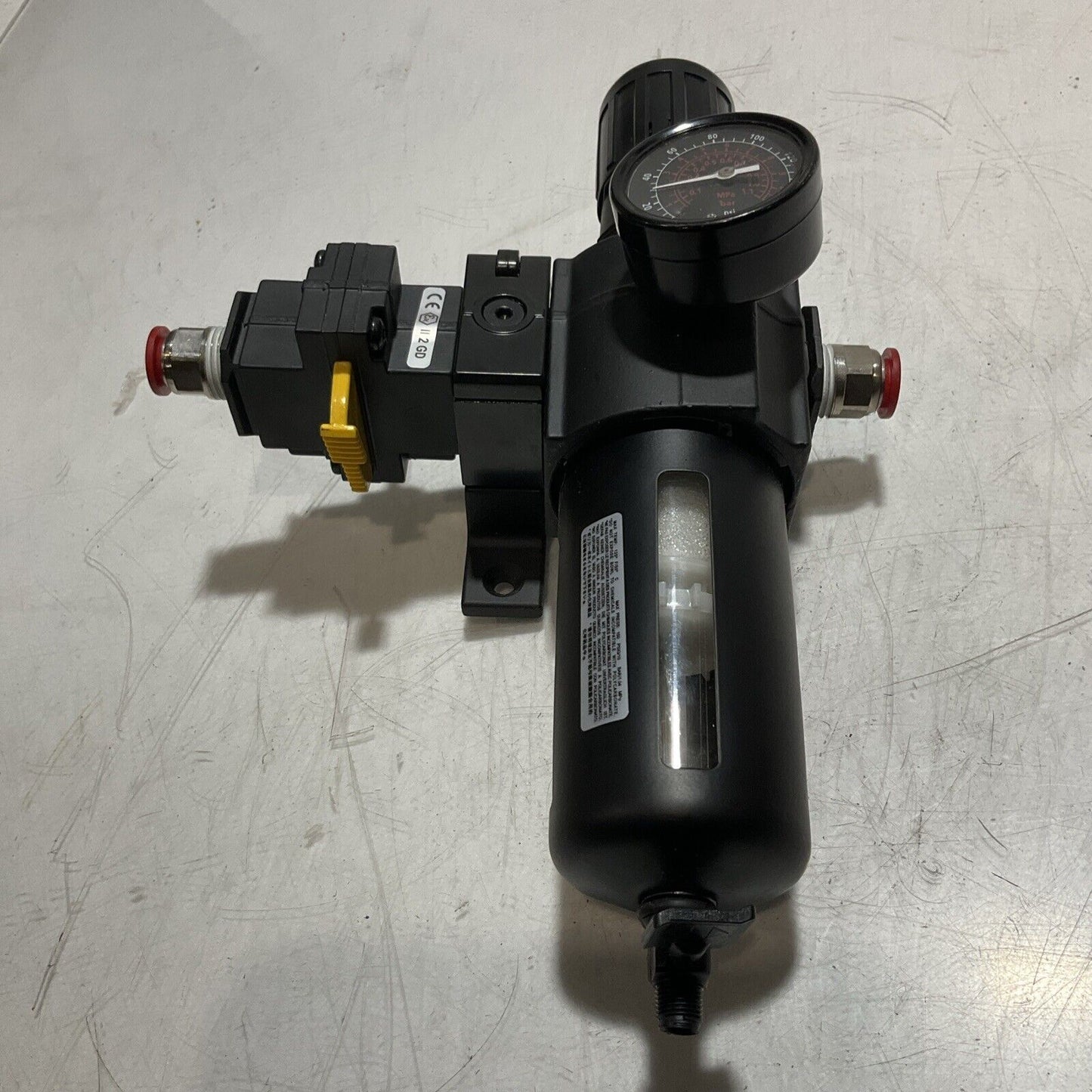 IMI NORGREN PNEUMATIC REGULATOR LOCKOUT VALVE T74E-4AA-P1N U3S