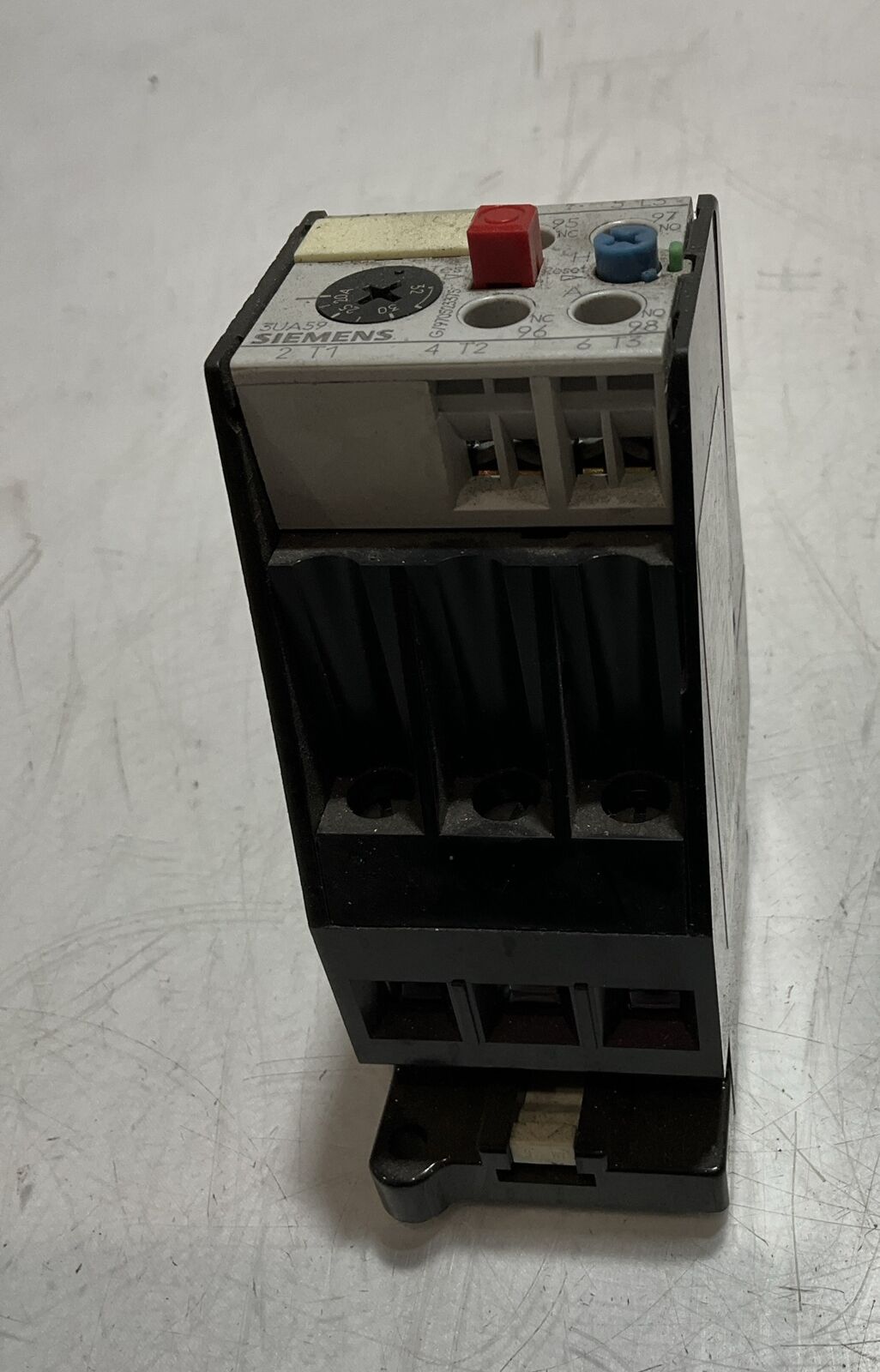 SIEMENS 3UA59 00-2D OVERLOAD RELAY 600VAC N3M