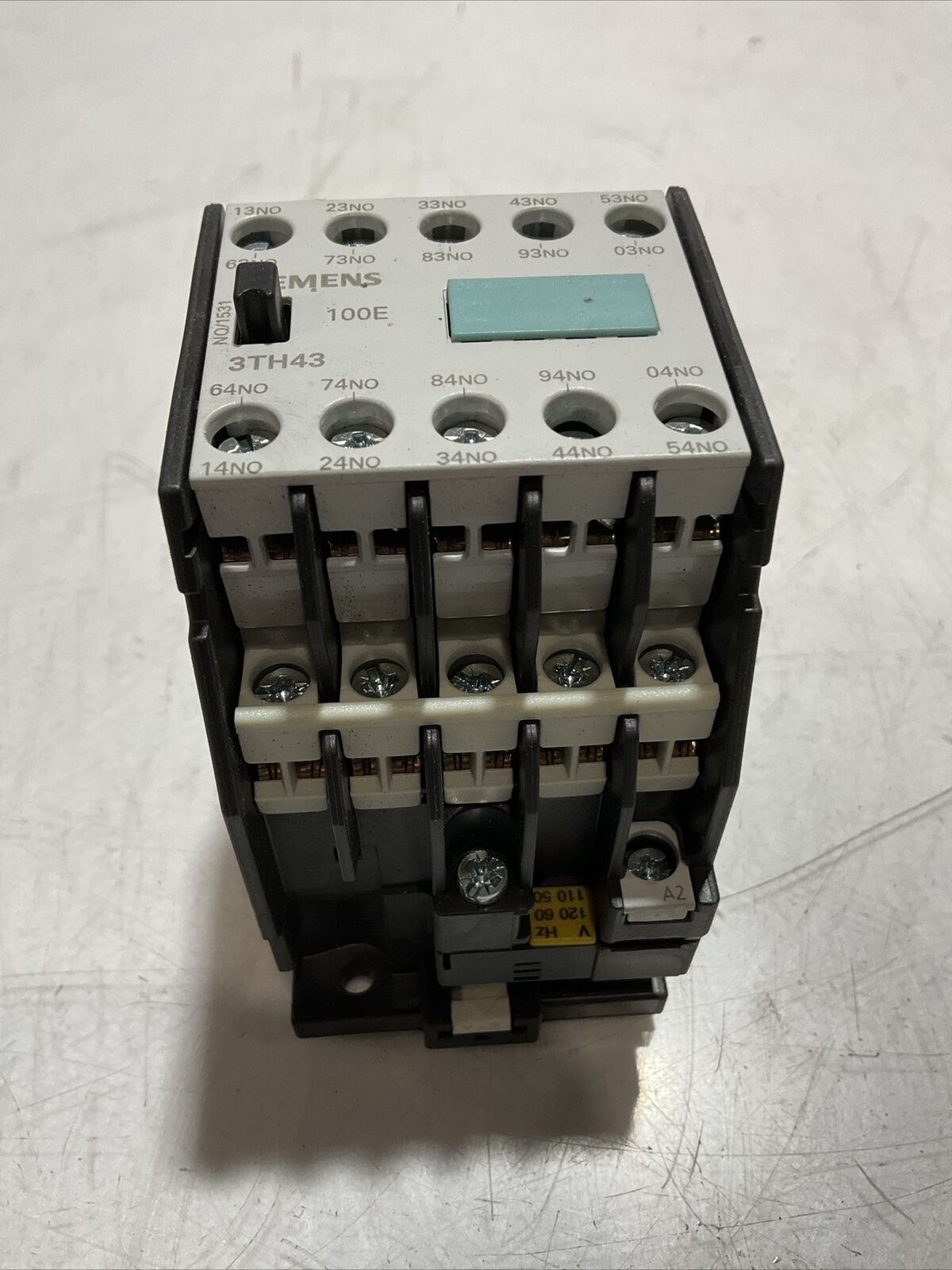 SIEMENS 3TH4310-0A10S CONTACTOR RELAY 230V 10 A 50-60 HZ N3M