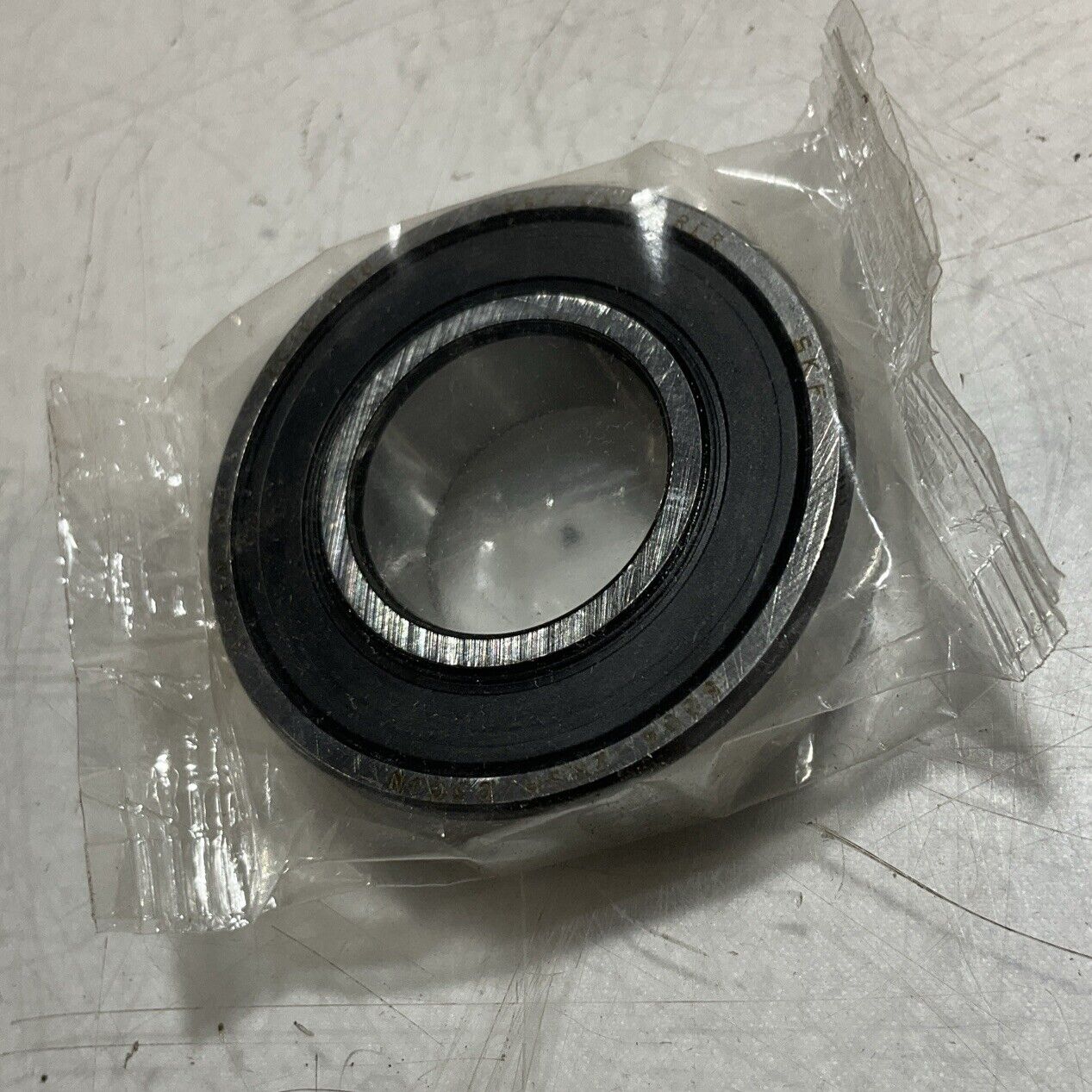 SKF 60042 RSJEM DEEP GROOVE BALL BEARINGS 20 x42 x 12mm  LOT OF 6 R7T
