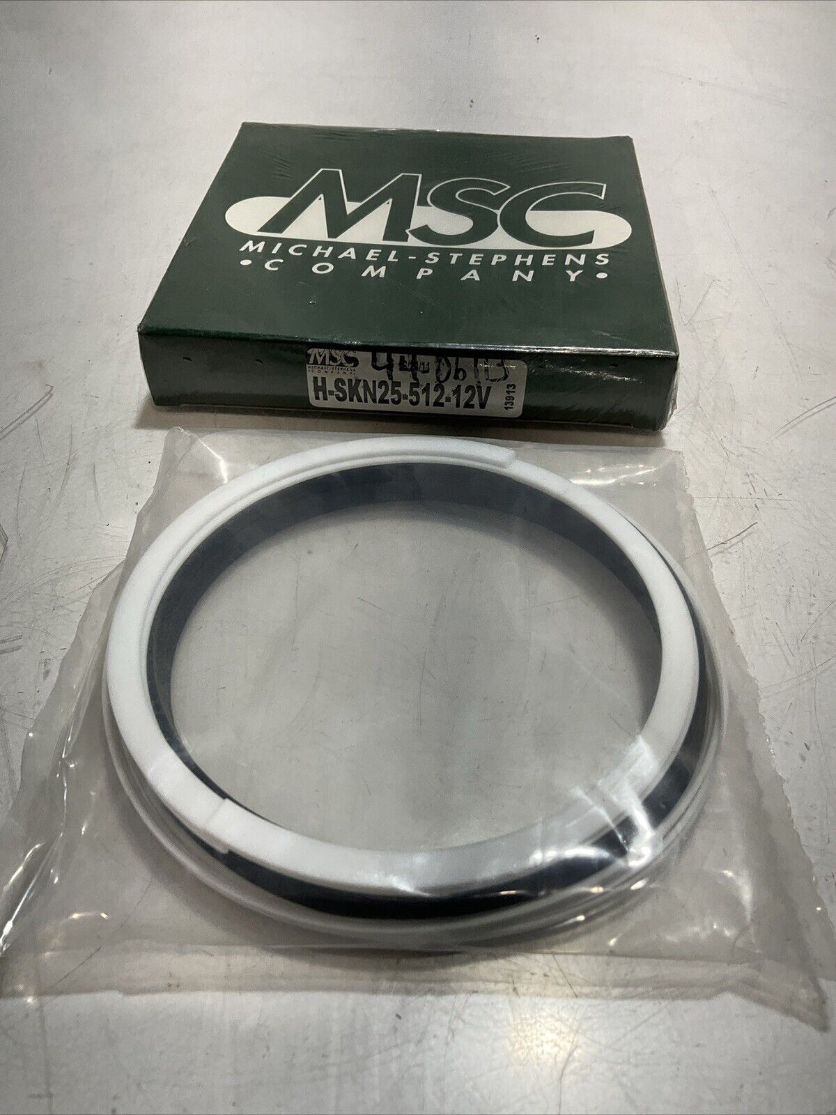 MSC  H-SKN25-512-12V  CYLINDER SEAL KIT  LOT OF 2 N3M