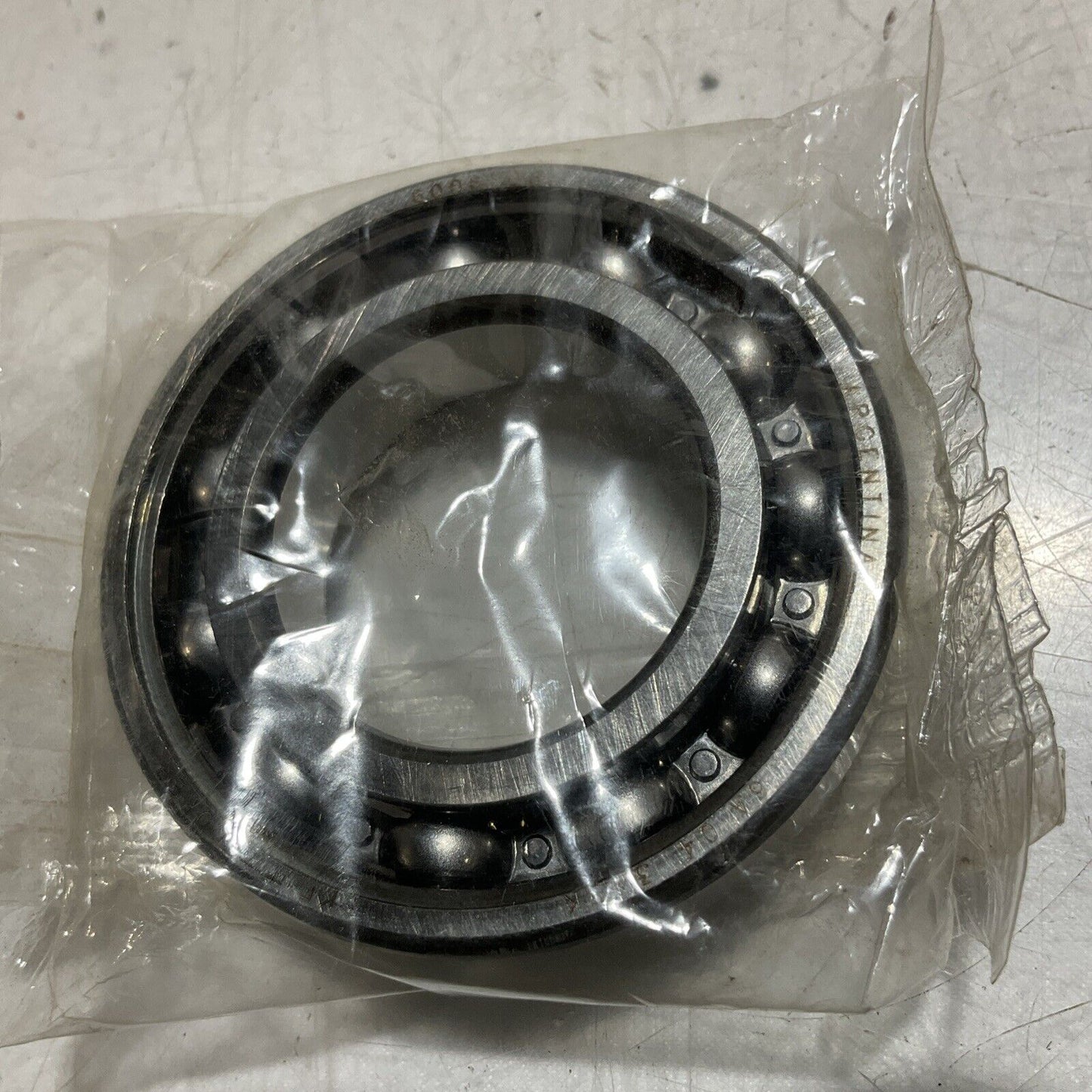 SKF 6006 JEM DEEP GROOVE BALL BEARINGS 33X 55 X 13 LOT OF 3 R7T