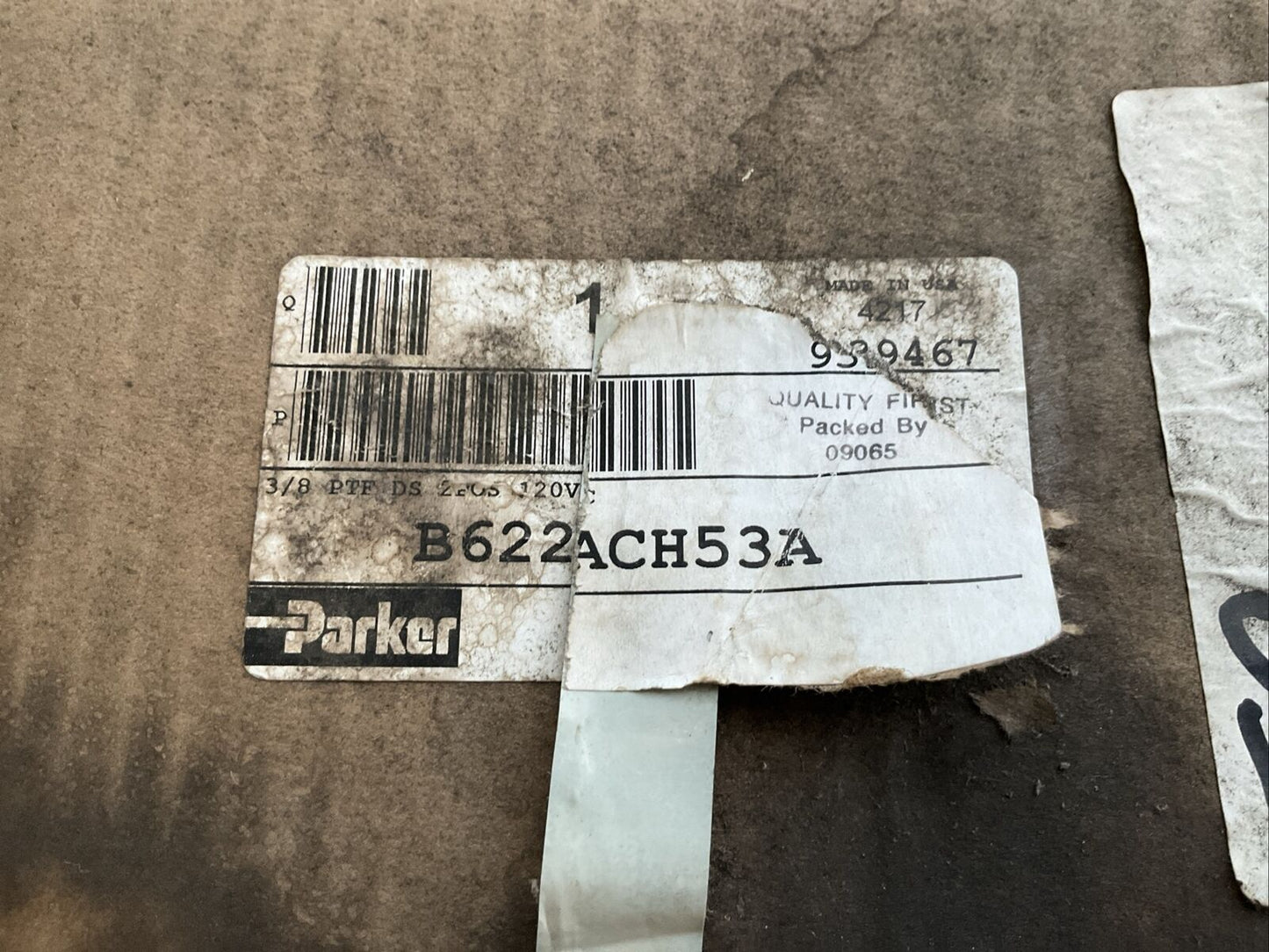 PARKER B622ACH53A SOLENOID VALVE 4-WAY 2-POS 3/8IN NPT N3M