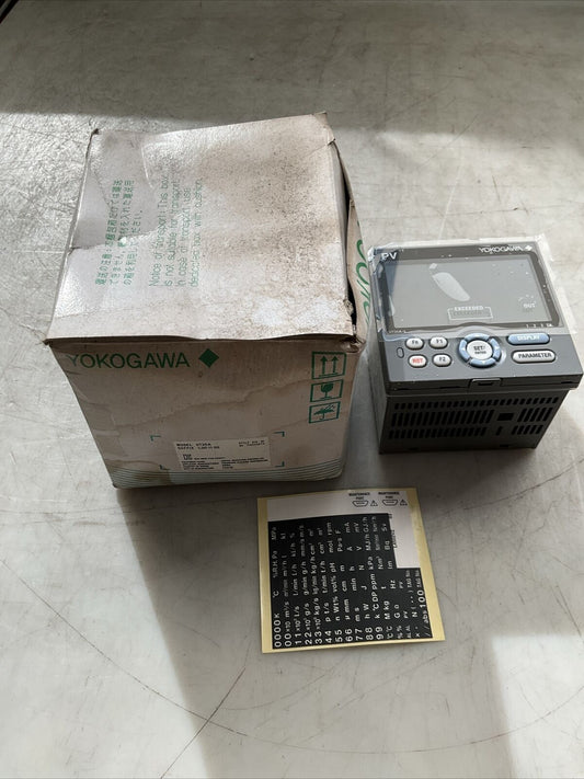 YOKOGAWA UT35A-L00-11-00 DIGITAL INDICATING TEMPERATURE CONTROLLER N3M