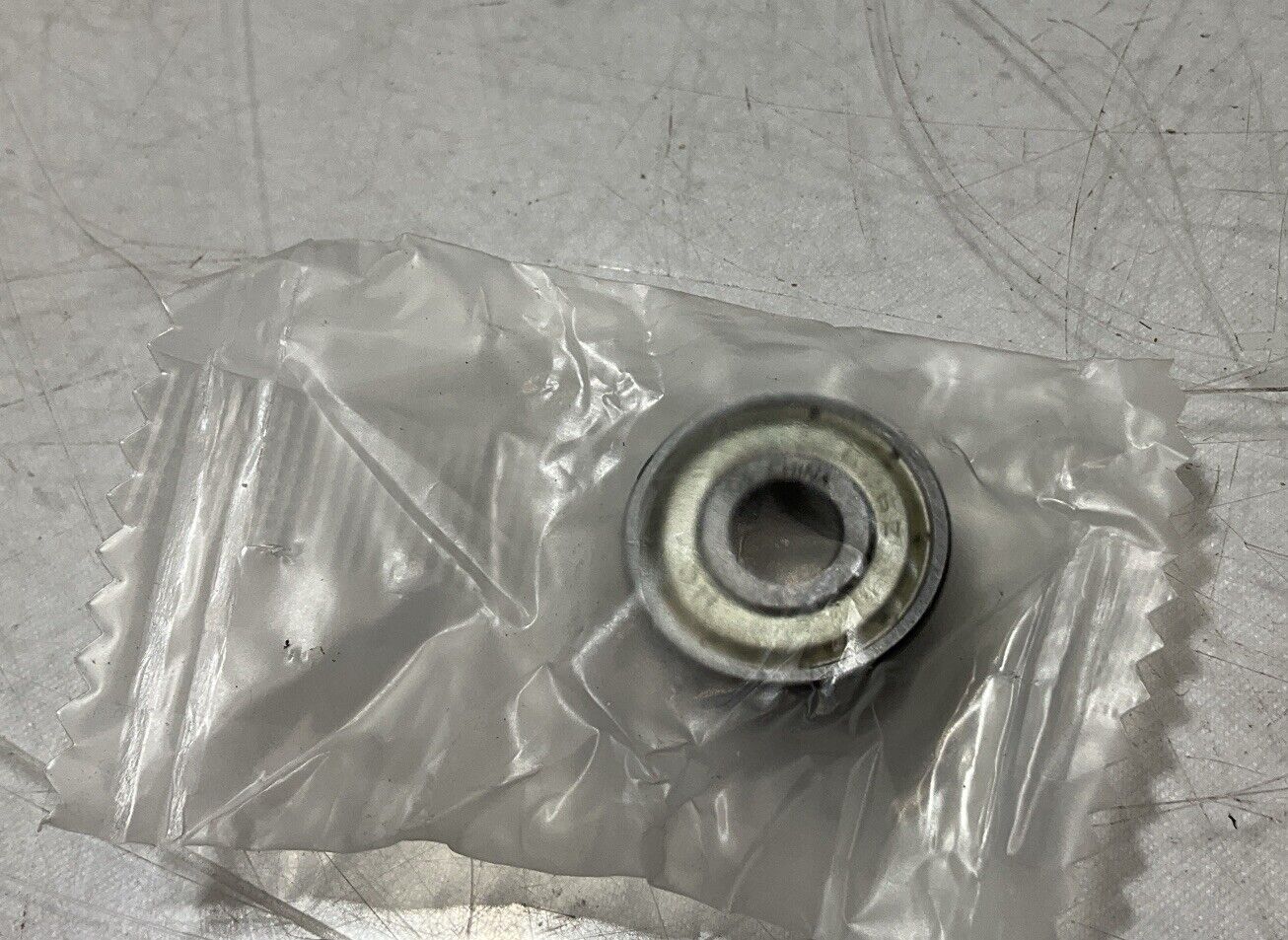HCH 626 ZZ C3 EMQ BALL AND ROLLER BEARINGS LOT OF 25 R7T