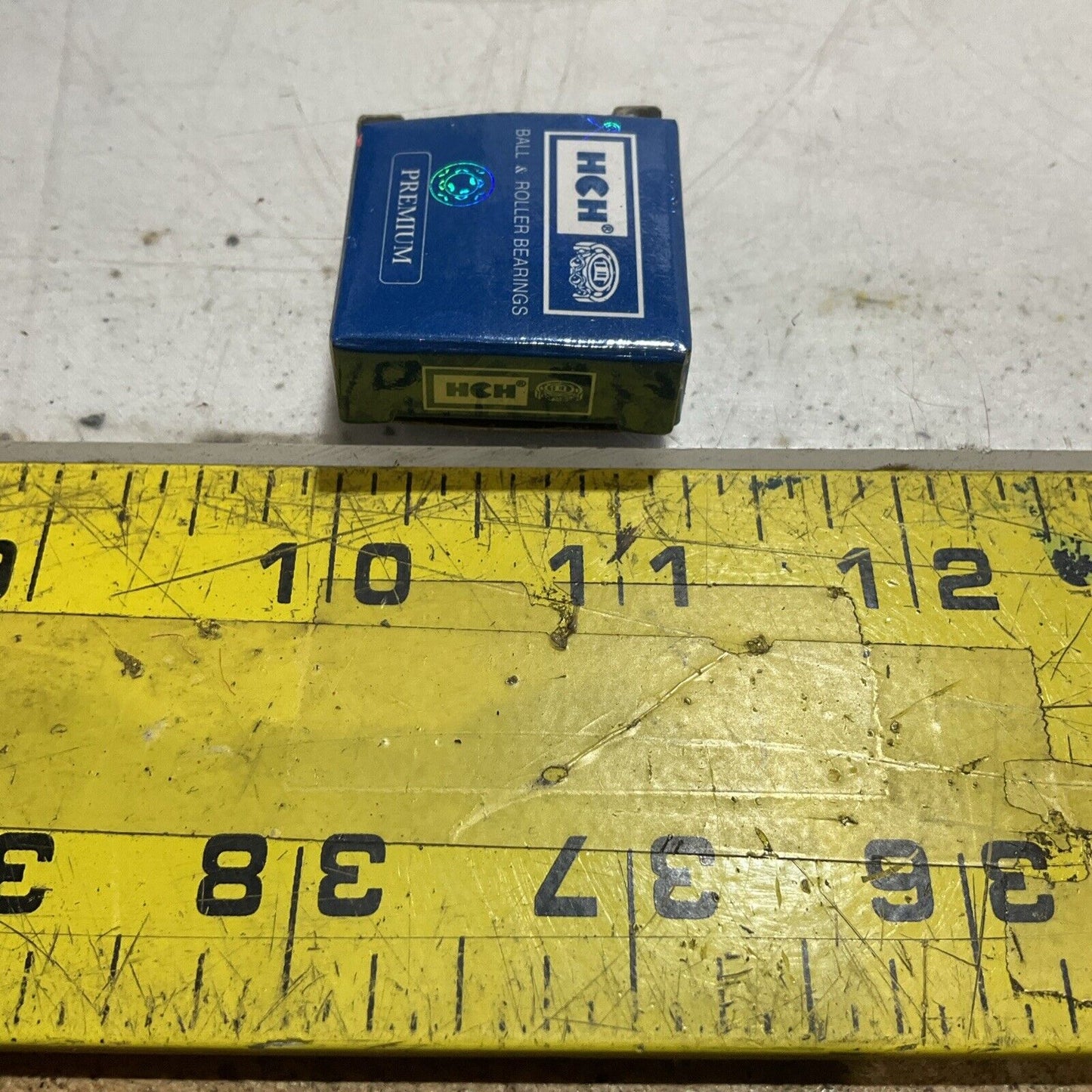 HCH 626 ZZ C3 EMQ BALL AND ROLLER BEARINGS LOT OF 25 R7T