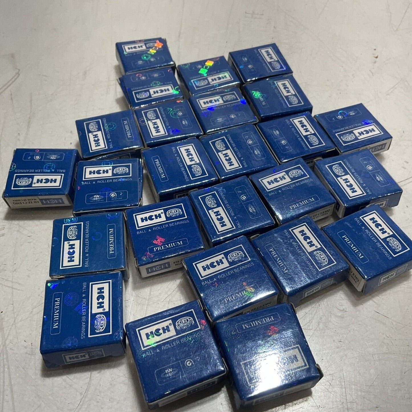 HCH 626 ZZ C3 EMQ BALL AND ROLLER BEARINGS LOT OF 25 R7T