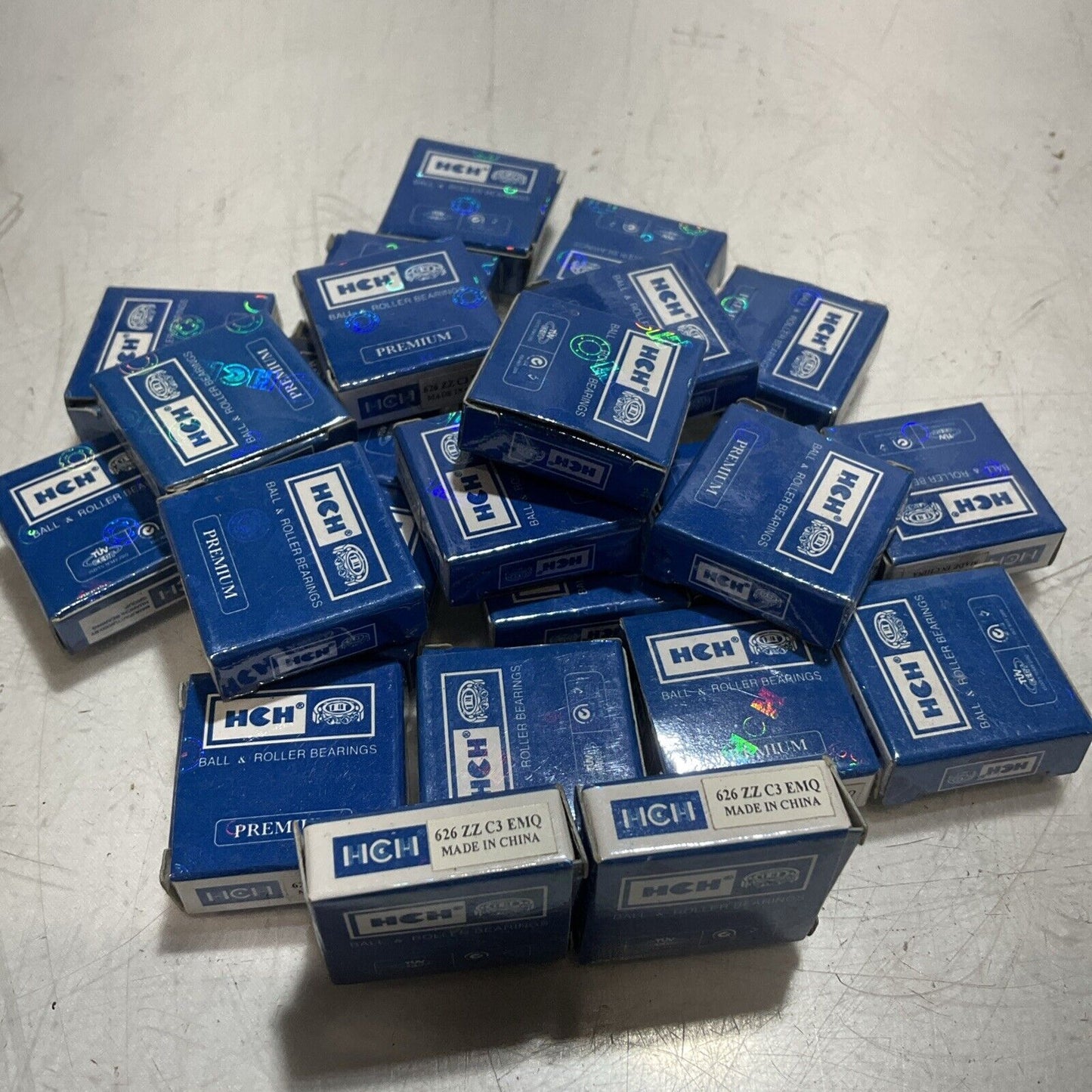 HCH 626 ZZ C3 EMQ BALL AND ROLLER BEARINGS LOT OF 25 R7T