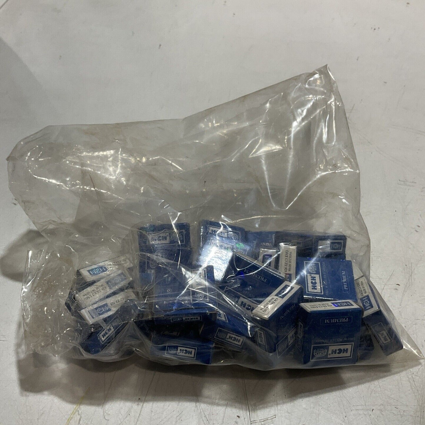 HCH 626 ZZ C3 EMQ BALL AND ROLLER BEARINGS LOT OF 25 R7T