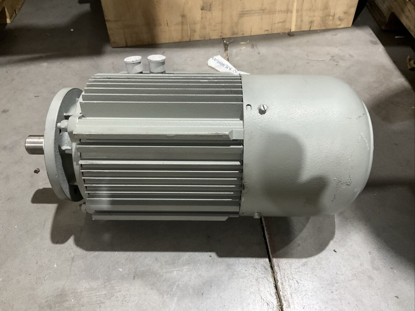 LENZE MDEMARS100-32B DRIVE MOTOR 3-MOT KTY3TKO EN60034 1415RPM 3KW U3S