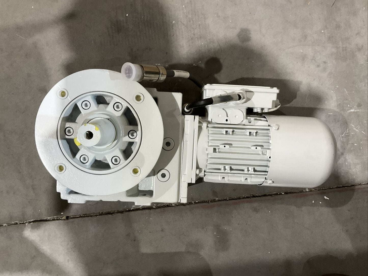 LENZE EN60034 GKS05-3MVAK-071C42 MDEMARS071-42 GEARBOX MOTOR U3S