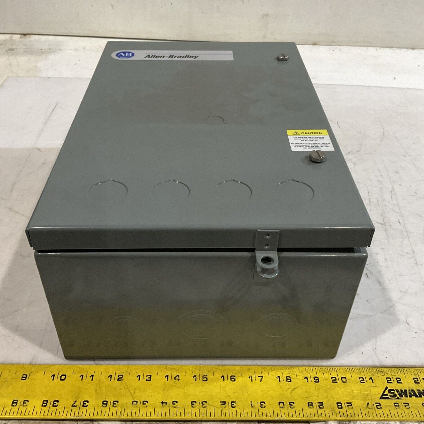 A-B ALLEN-BRADLEY  598-DA15106 STARTER REPLACEMENT ENCLOSURE 15 X 10 X 6 N3M