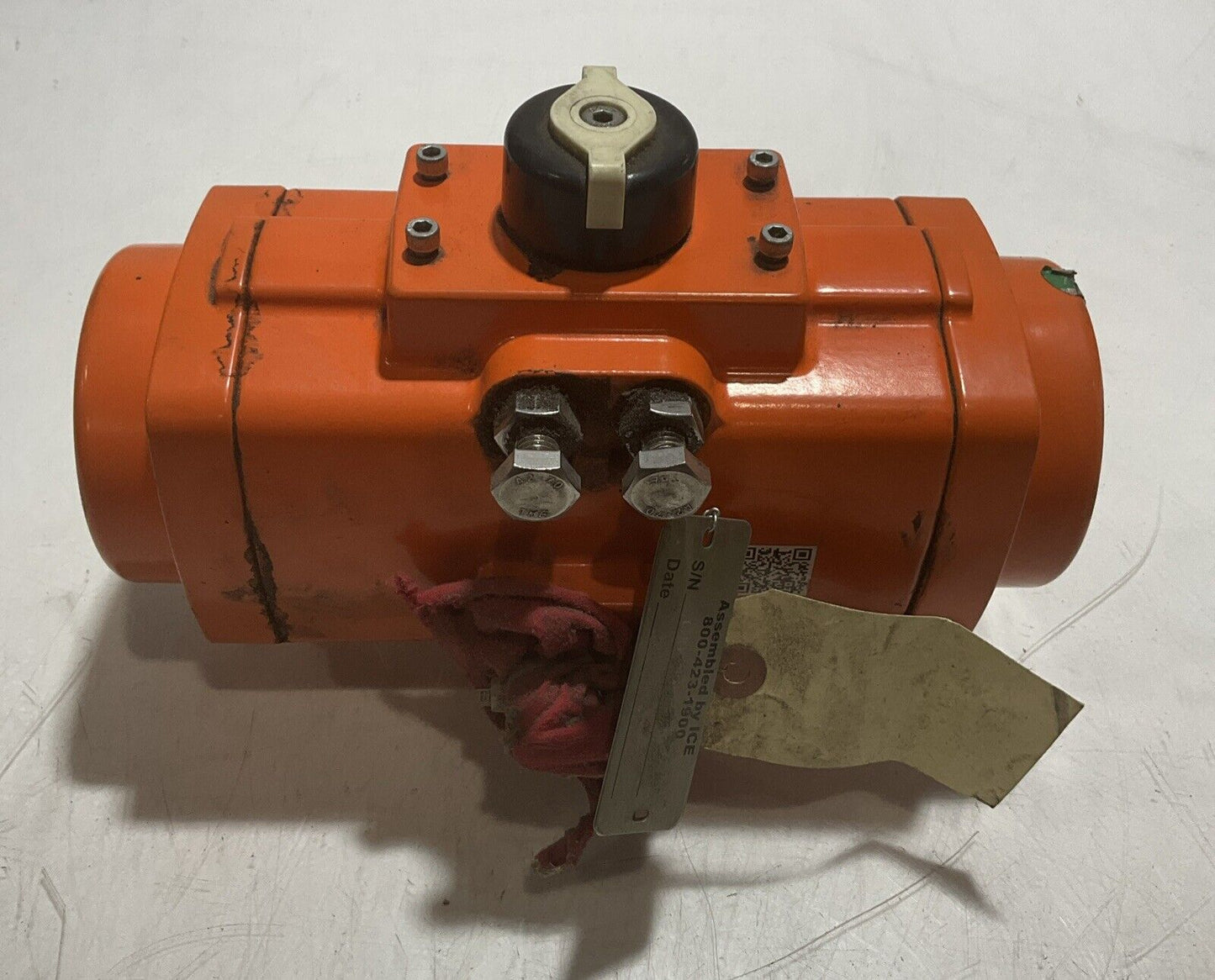2015 BETTIS RPE0100U 2-1153-2 PNEUMATIC VALVE ACTUATOR 120PSI N3M