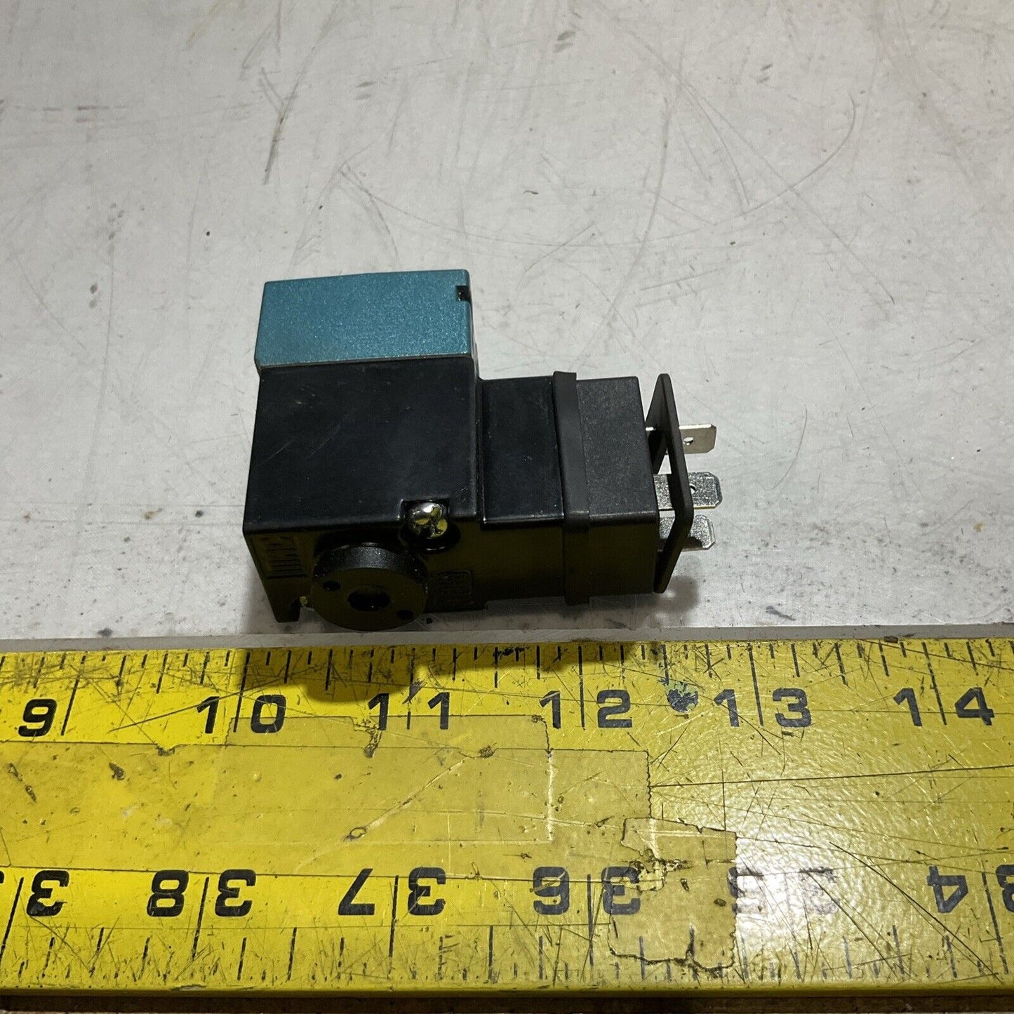 MAC PME-111JM SOLENOID SLOAN FLUID VALVE 110/120V 6.8W 60/50HZ 25-150 PSI U3S