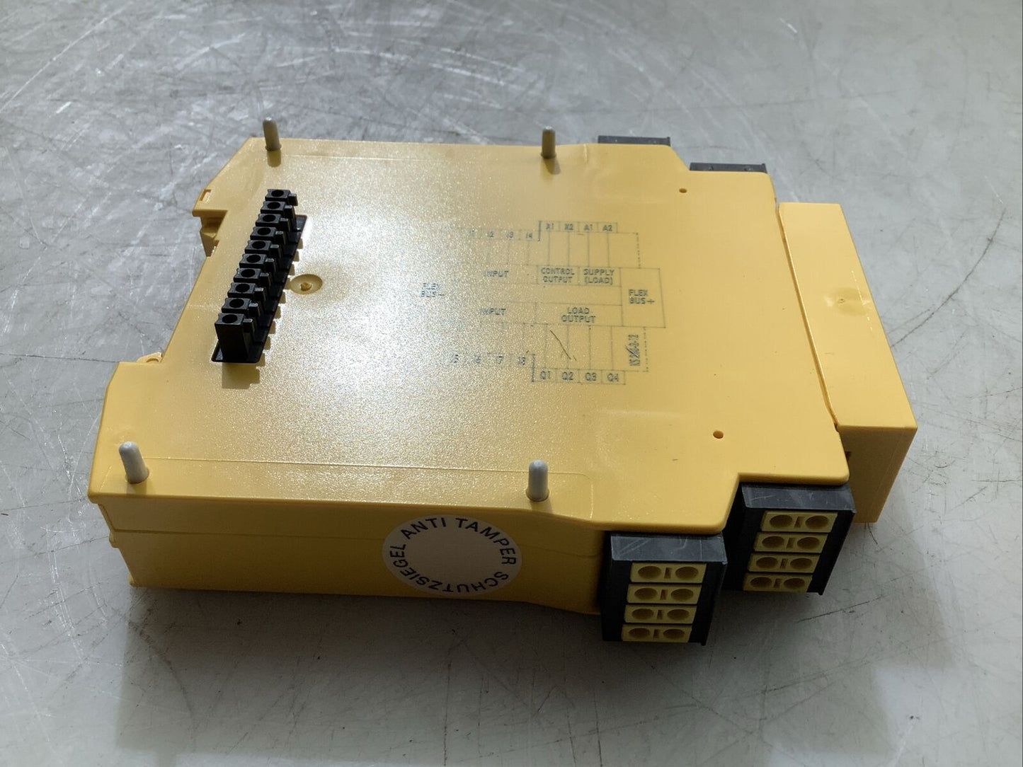 SICK FX3-XTIO84002 1044125 SAFETY RELAY U3S