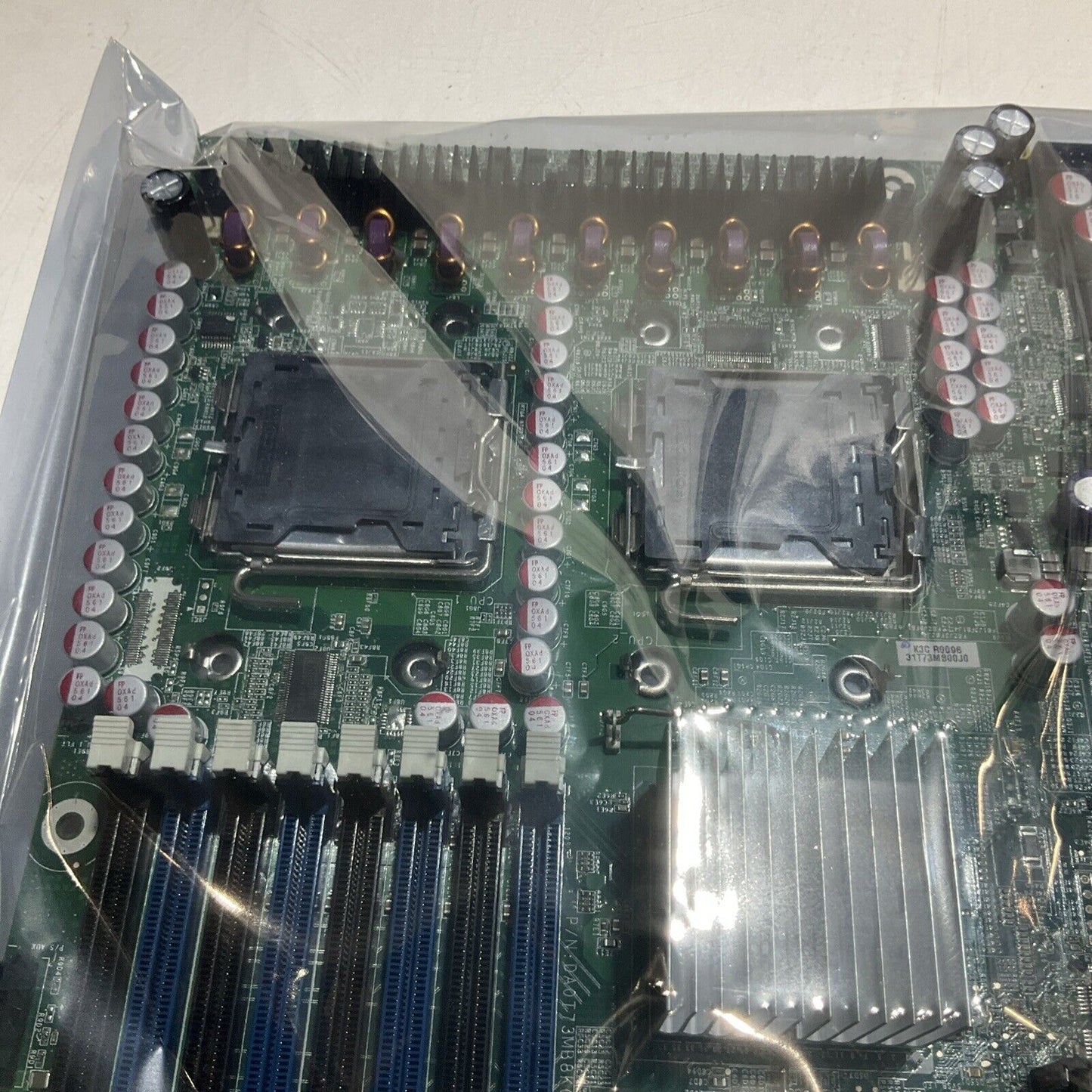 INTEL  S5000XVN MOTHERBOARD FOR MULTI-CORE INTEL  XEON DUAL CORE  PROCESSOR  U3S