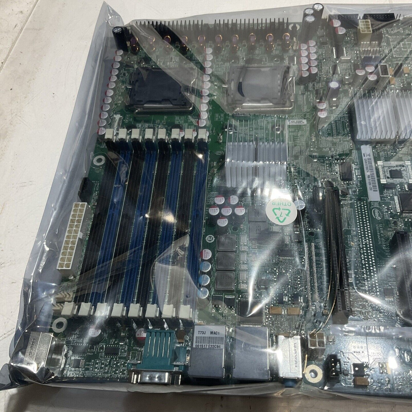 INTEL  S5000XVN MOTHERBOARD FOR MULTI-CORE INTEL  XEON DUAL CORE  PROCESSOR  U3S