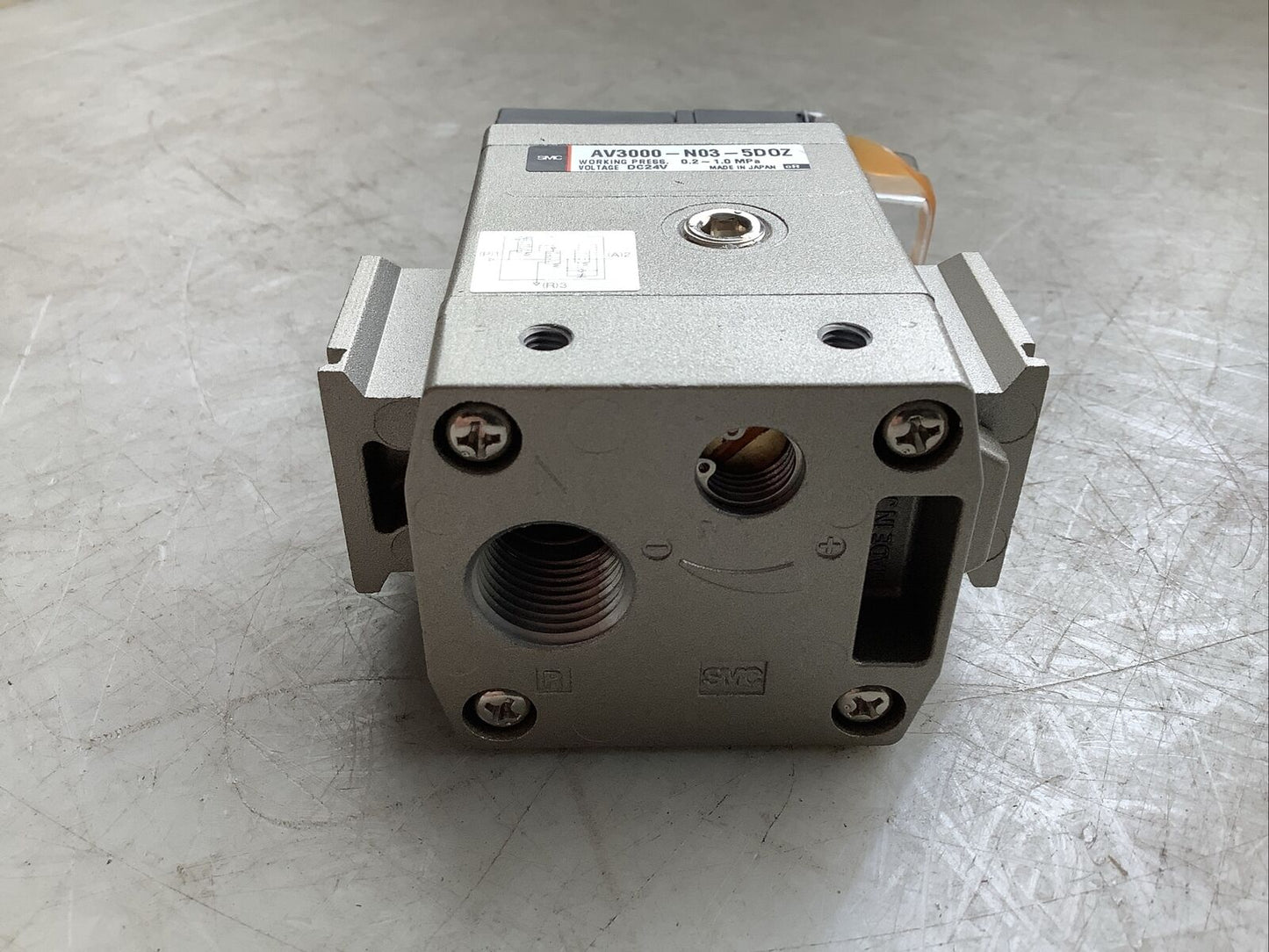 SMC AV3000-N03G-5DOZ SOFT START UP VALVE 3/8IN U3S