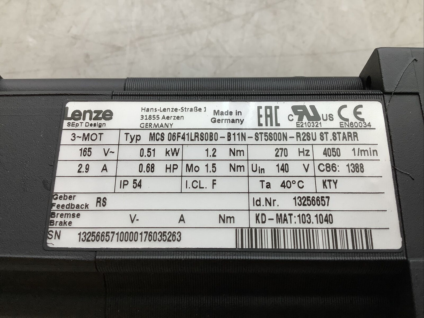 LENZE 13256657 MCS 06F41LRS0B0-B11N-ST5S00N-R2SU SERVO MOTOR 0.68HP 4050RPM U3S