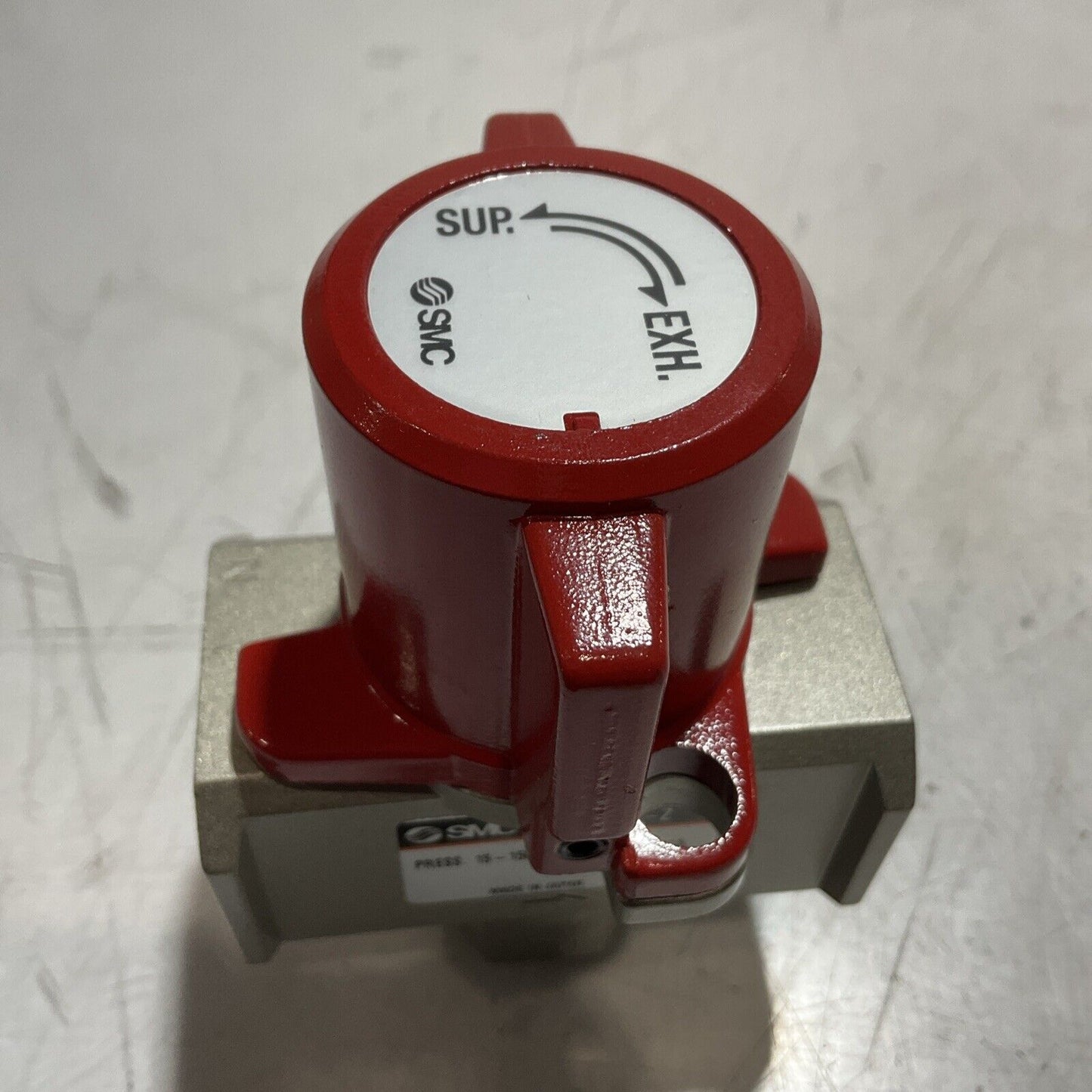 SMC  VHS40-N06-Z PRESSURE RELIEF  VALVE WITH  3 WAYS LOCK-OUT  U3S