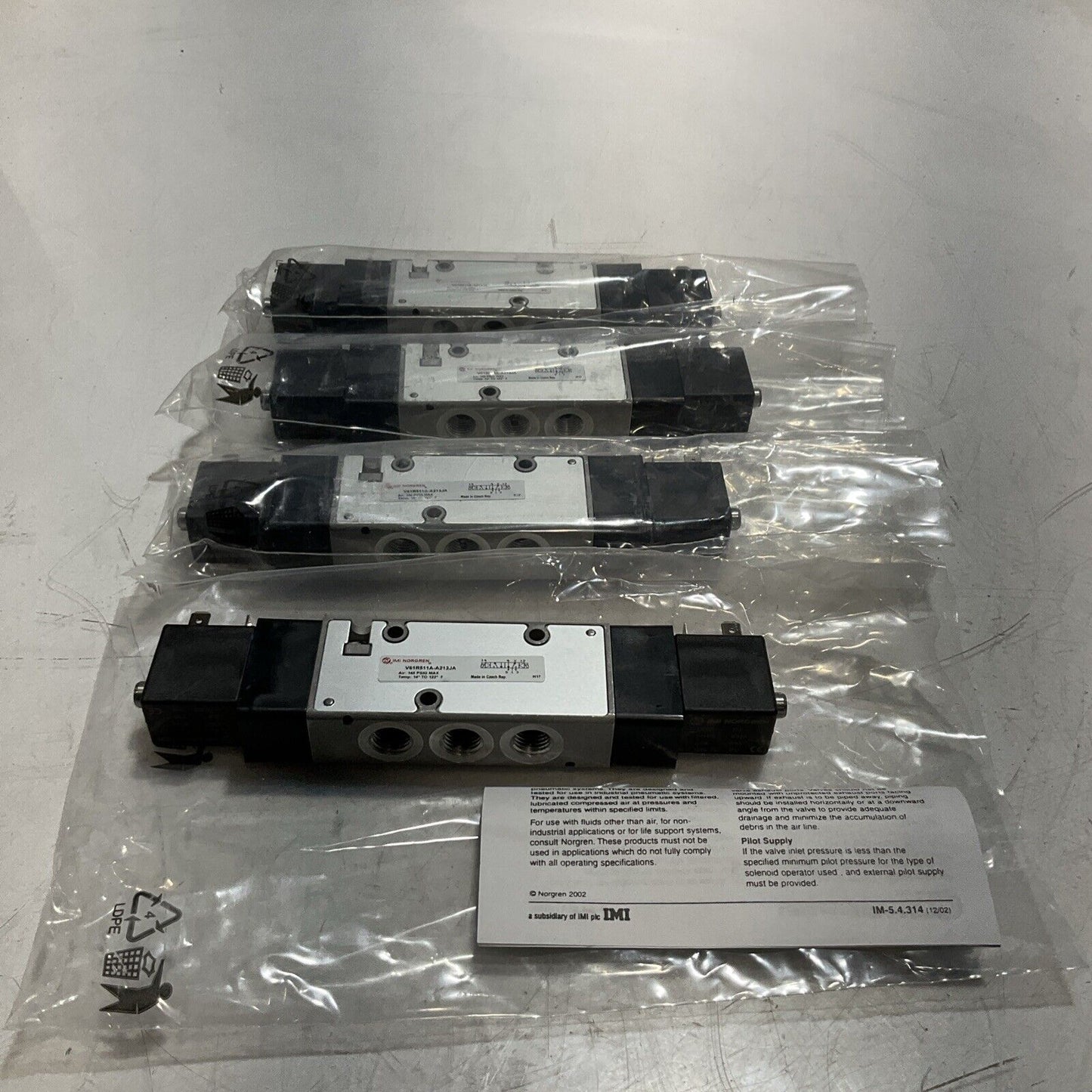 IMI NORGREN  V61R511A-A213JA  PORT  SOLENOID VALVE  LOT OF 4 U3S
