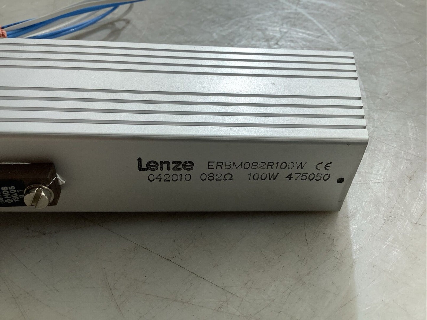 LENZE ERBM082R100W BRAKE RESISTOR 100W 82 OHM U3S