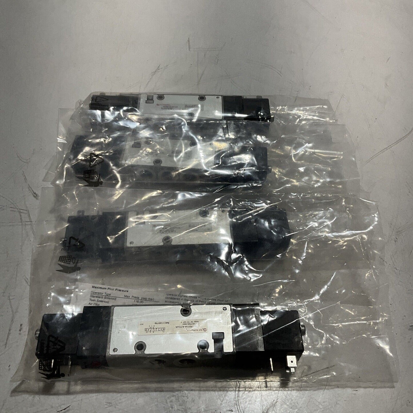 IMI NORGREN  V61R511A-A213JA  PORT  SOLENOID VALVE  LOT OF 4 U3S